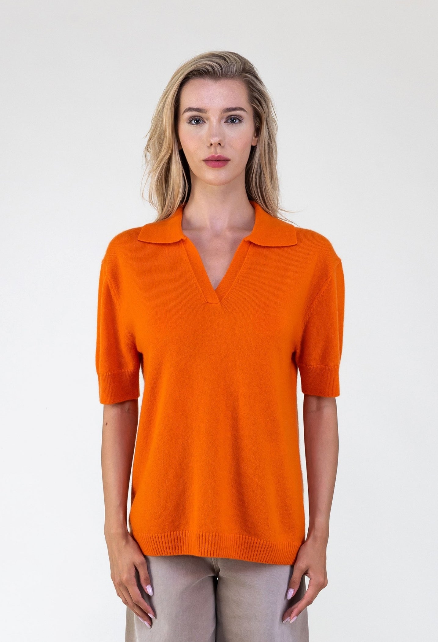 Van Kukil Cashmere Polo Collar Knit Top