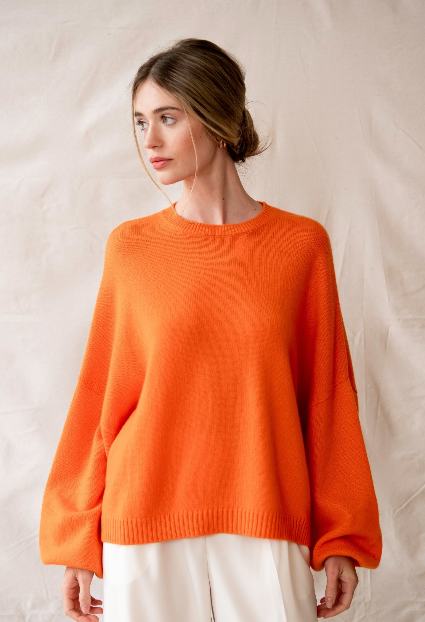 Van Kukil Oversized Crewneck Sweater