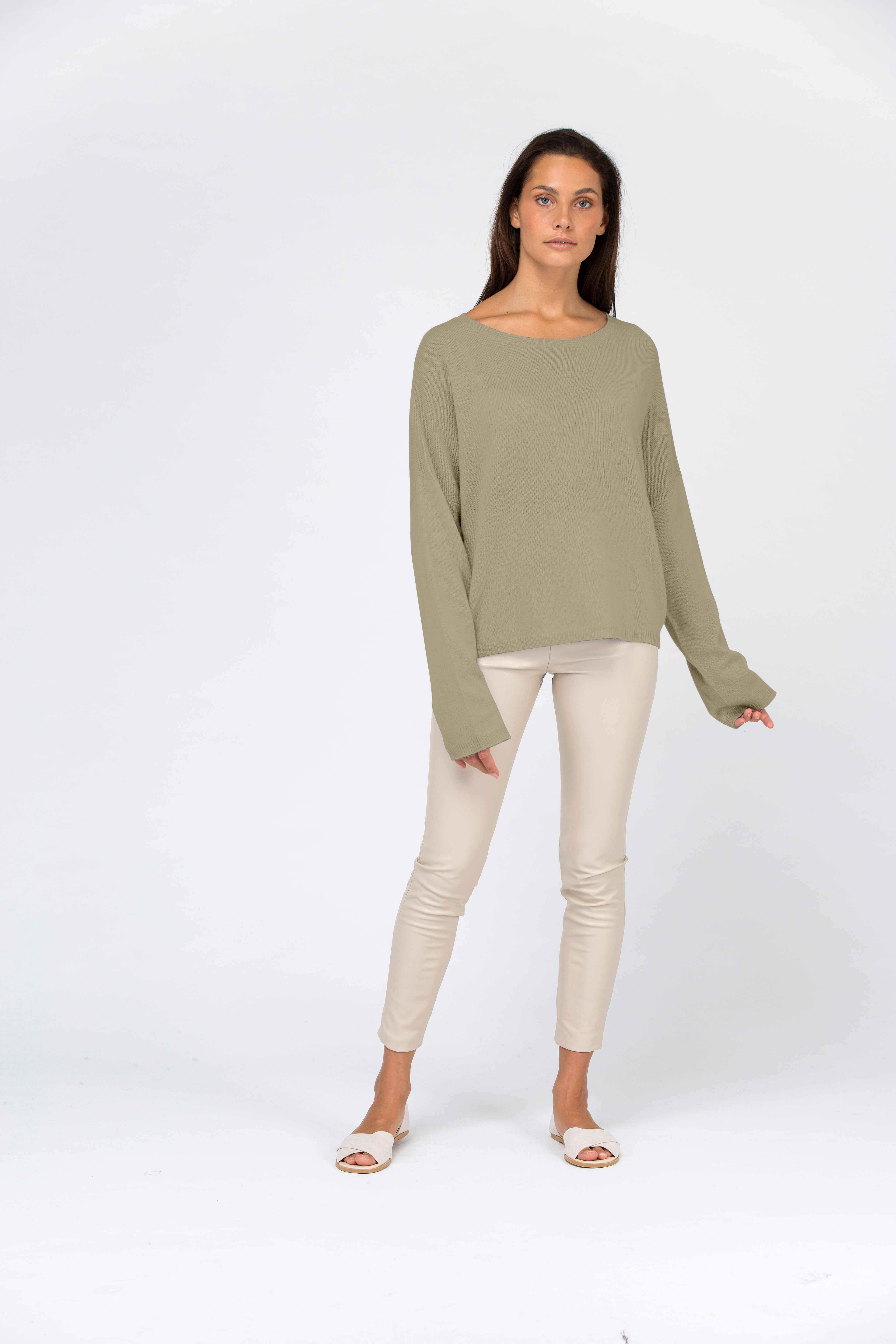 VAN KUKIL ROUND NECK JUMPER