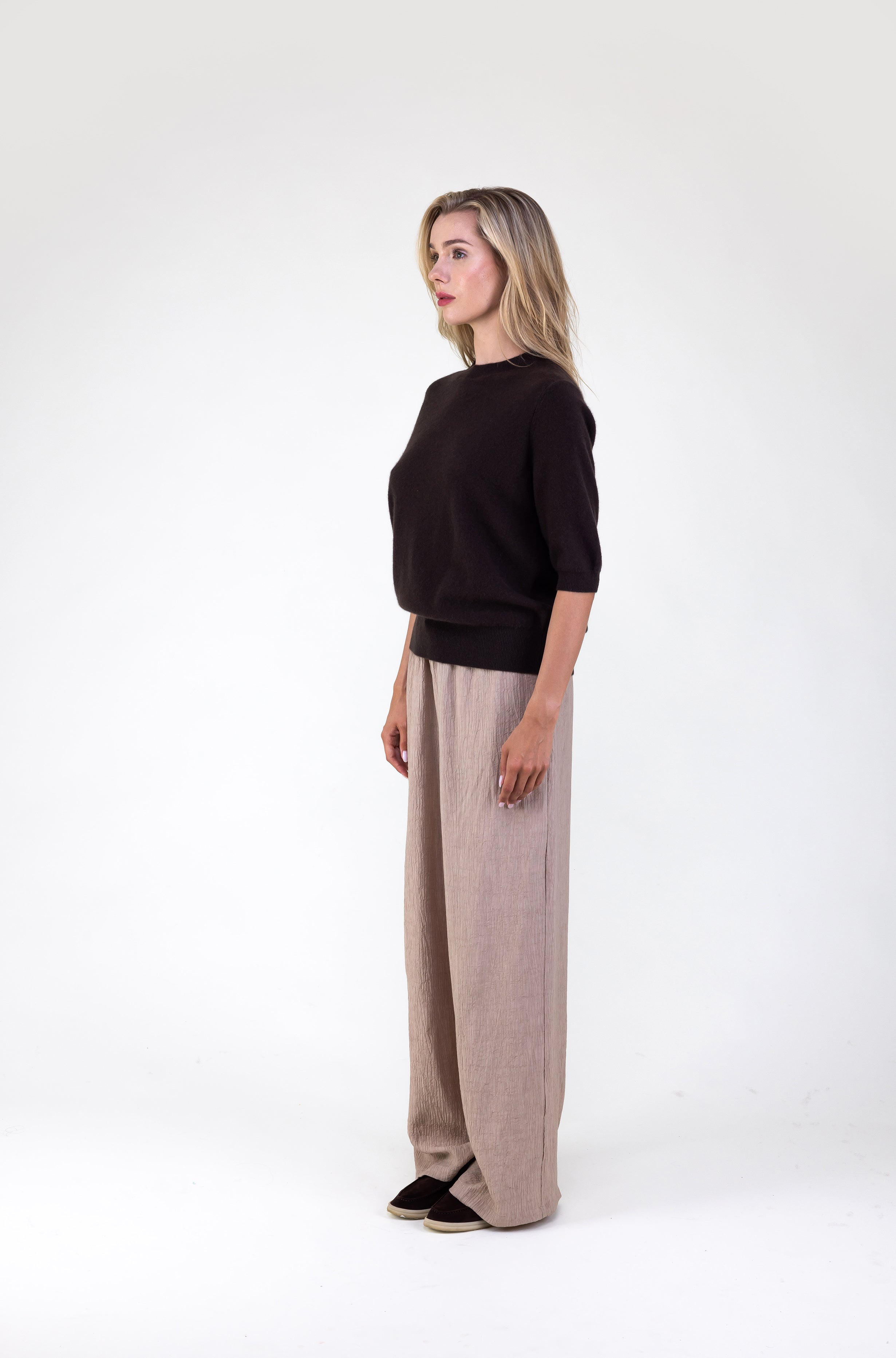 Van Kukil 100% Cashmere Short Sleeve Sweater