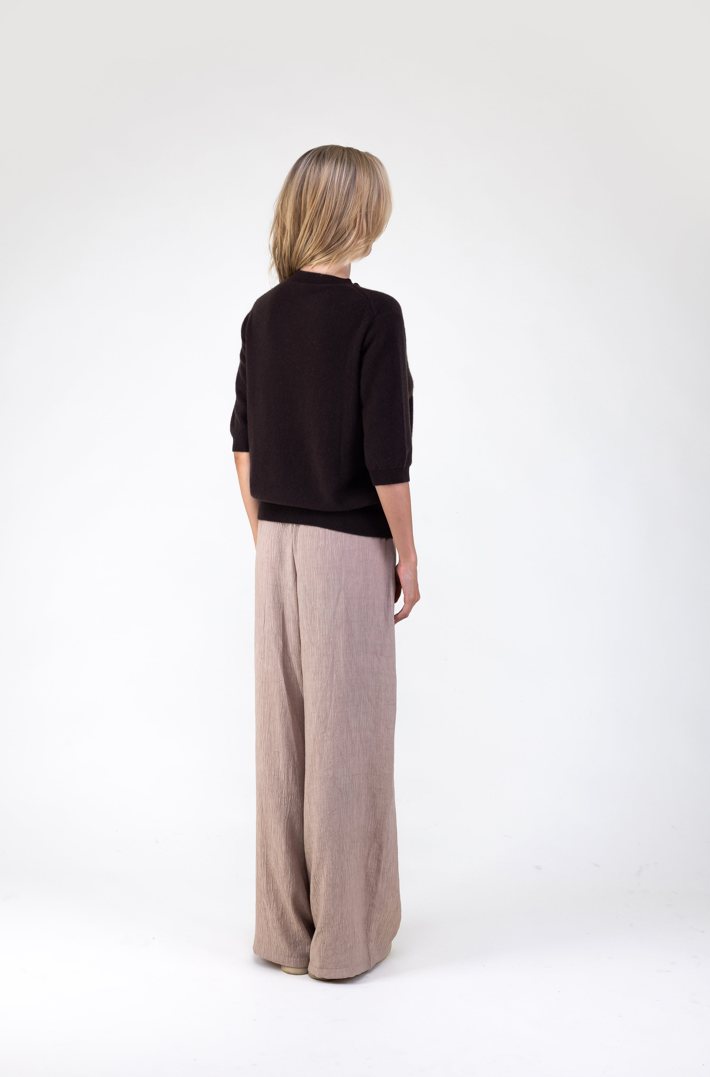 Van Kukil 100% Cashmere Short Sleeve Sweater