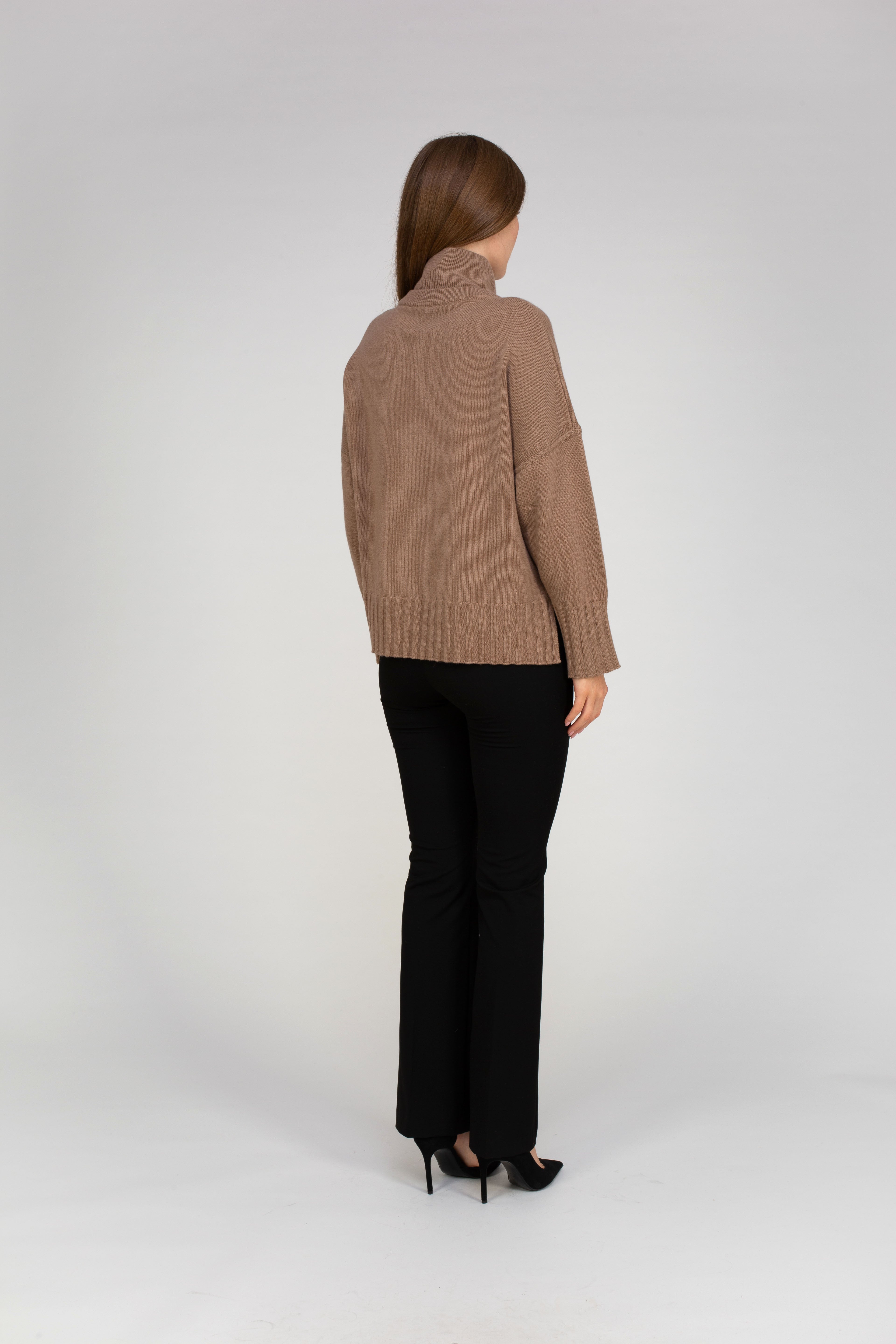 Van Kukil High Neck Jumper