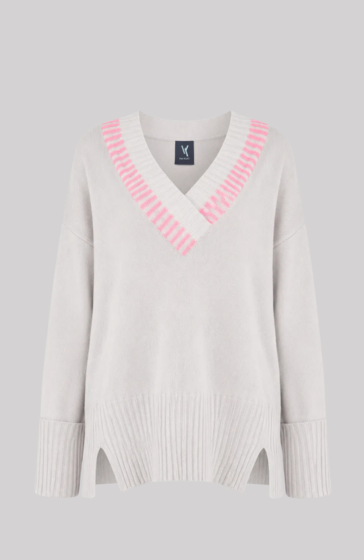 Van Kukil V-Neck Ribbed Sweater