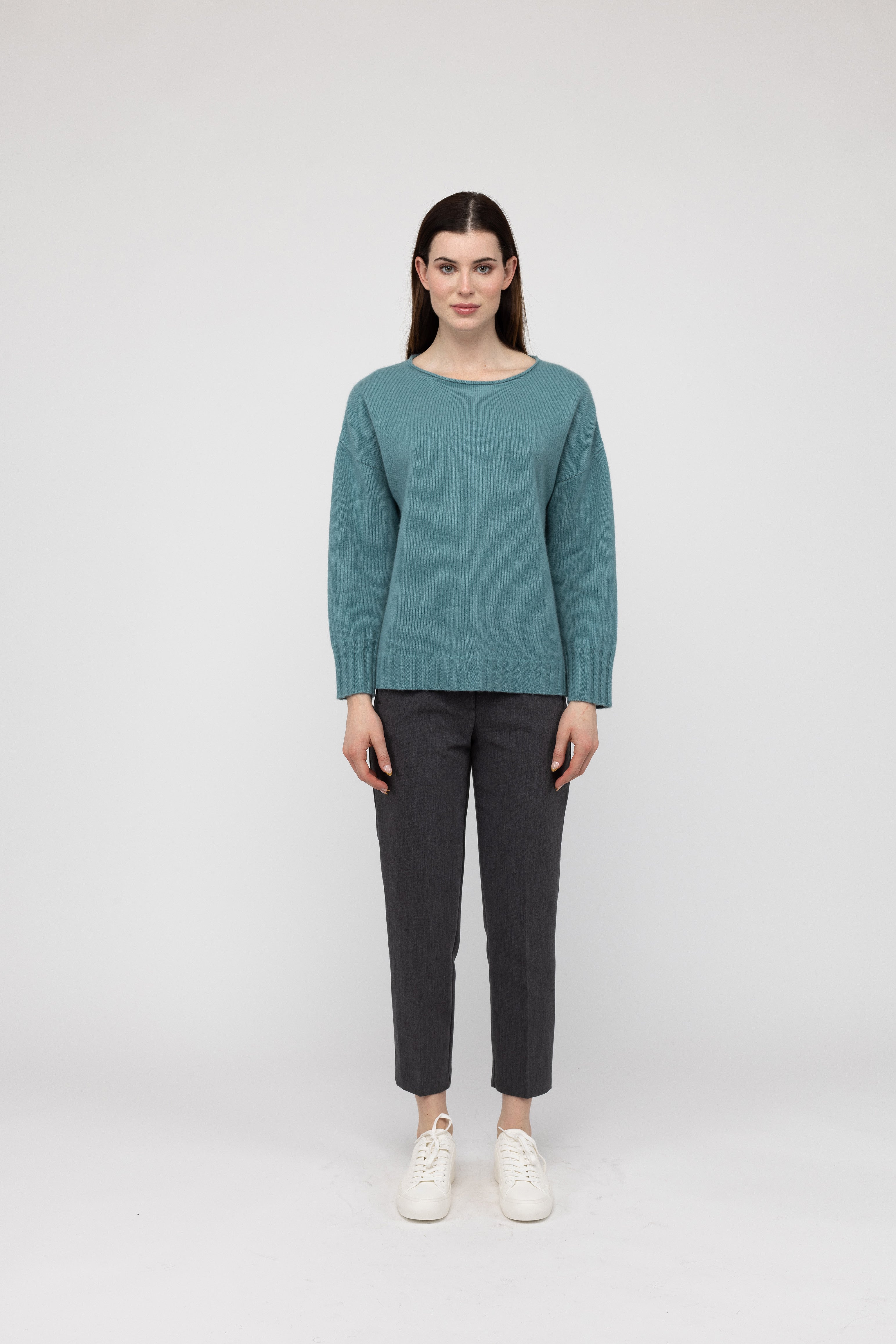 Van Kukil Cashmere Relaxed Crew Neck Jumper