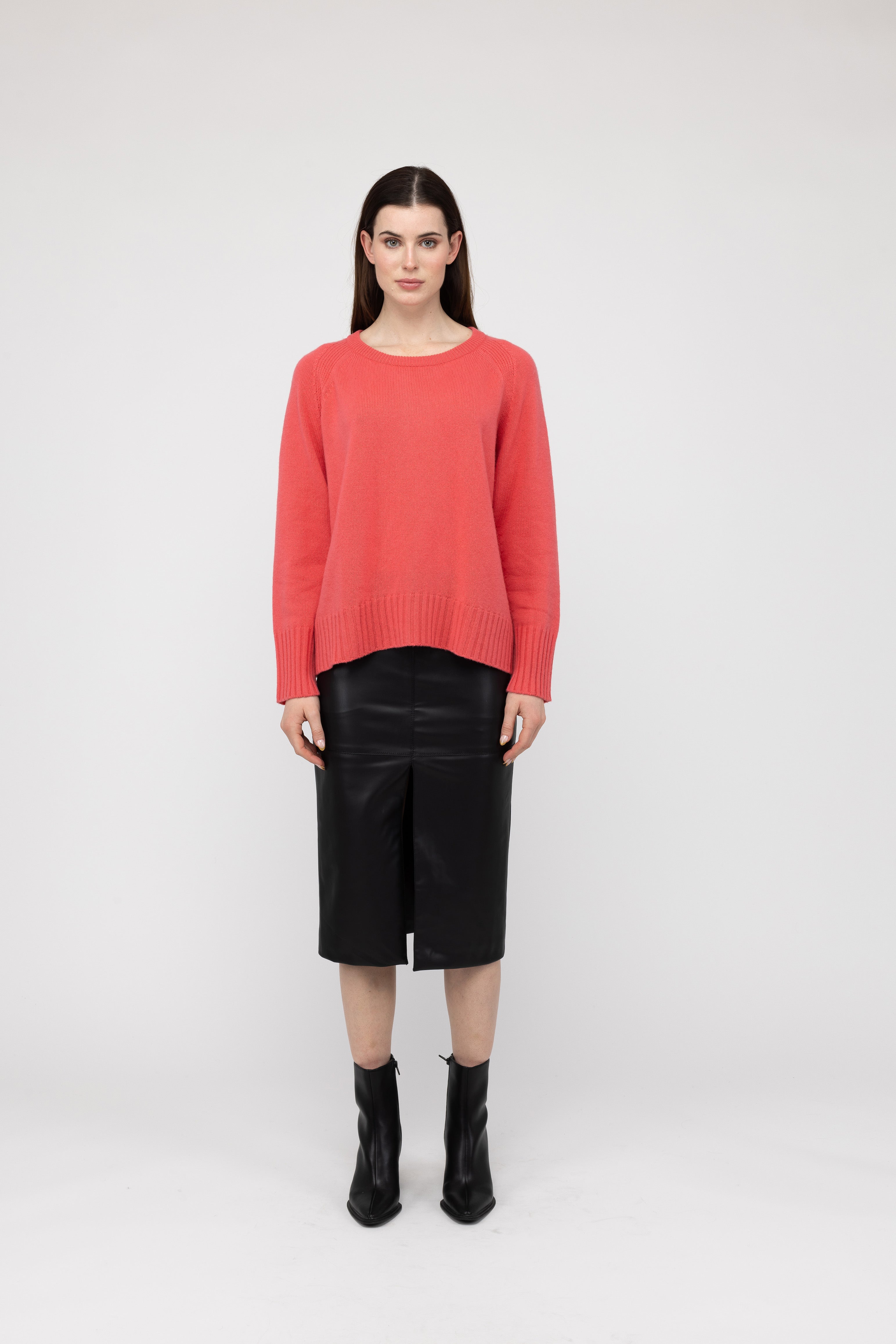 Van Kukil Cashmere Raglan Sleeve Jumper