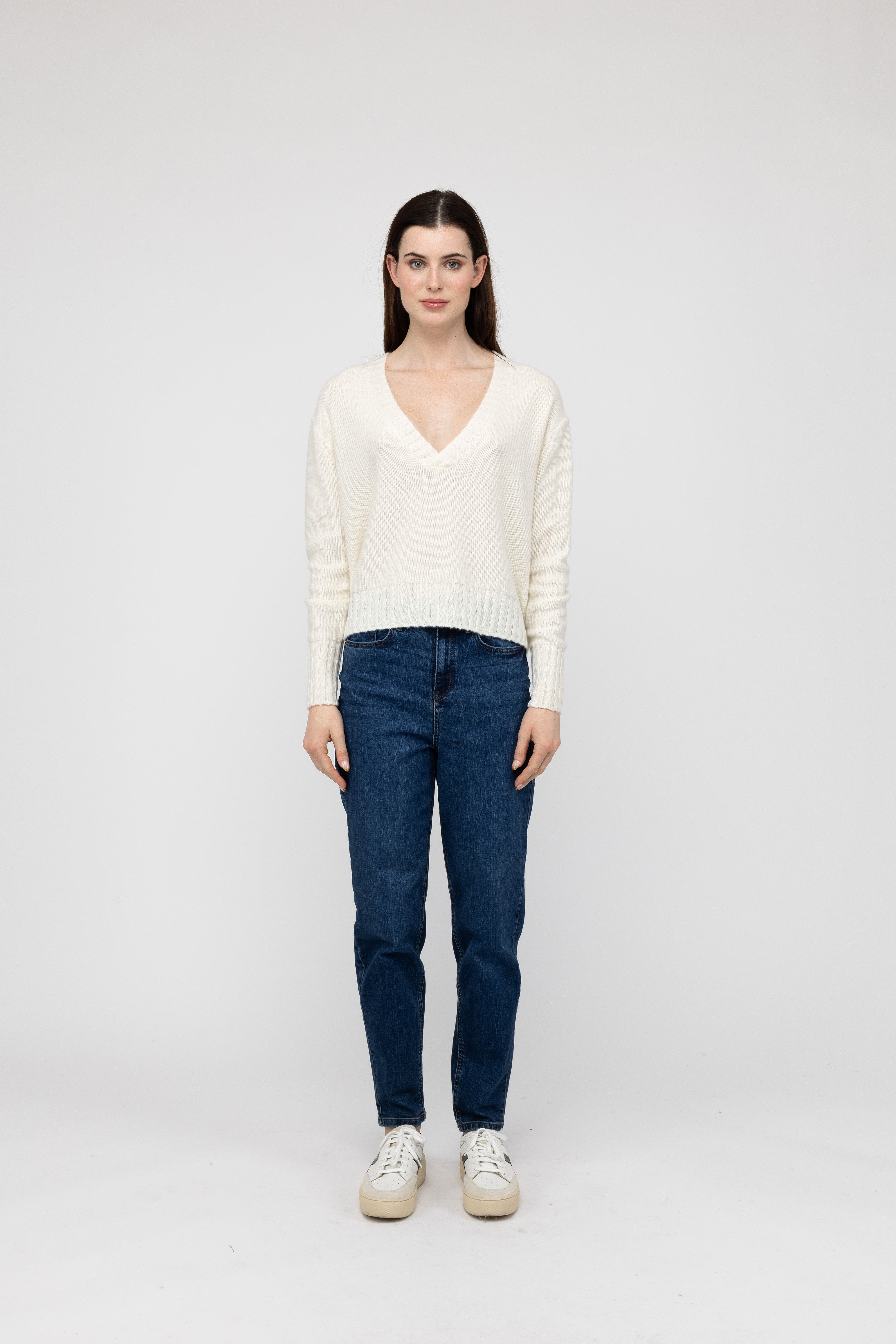 Van Kukil Cashmere Deep V-Neck Sweater
