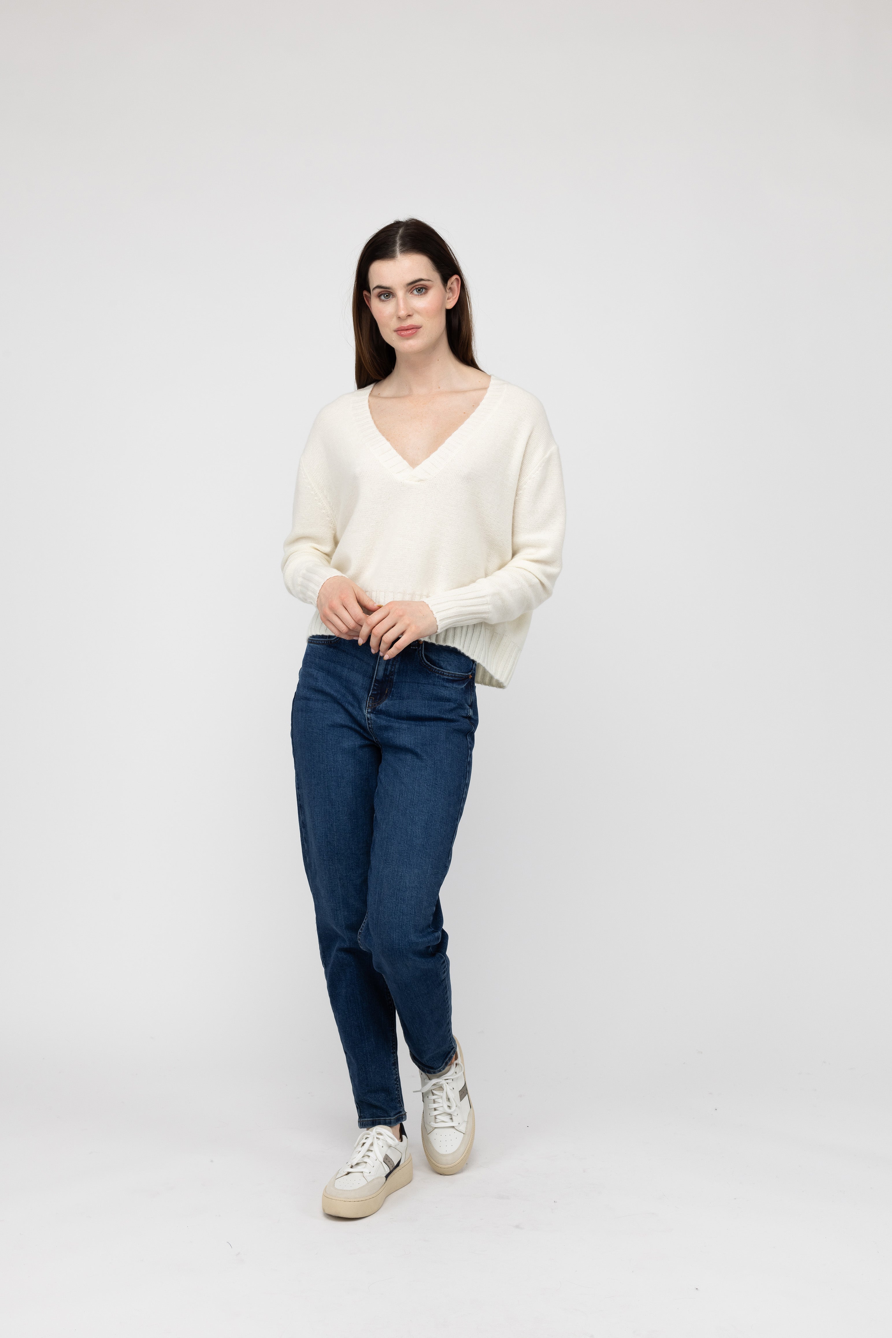 Van Kukil Cashmere Deep V-Neck Sweater