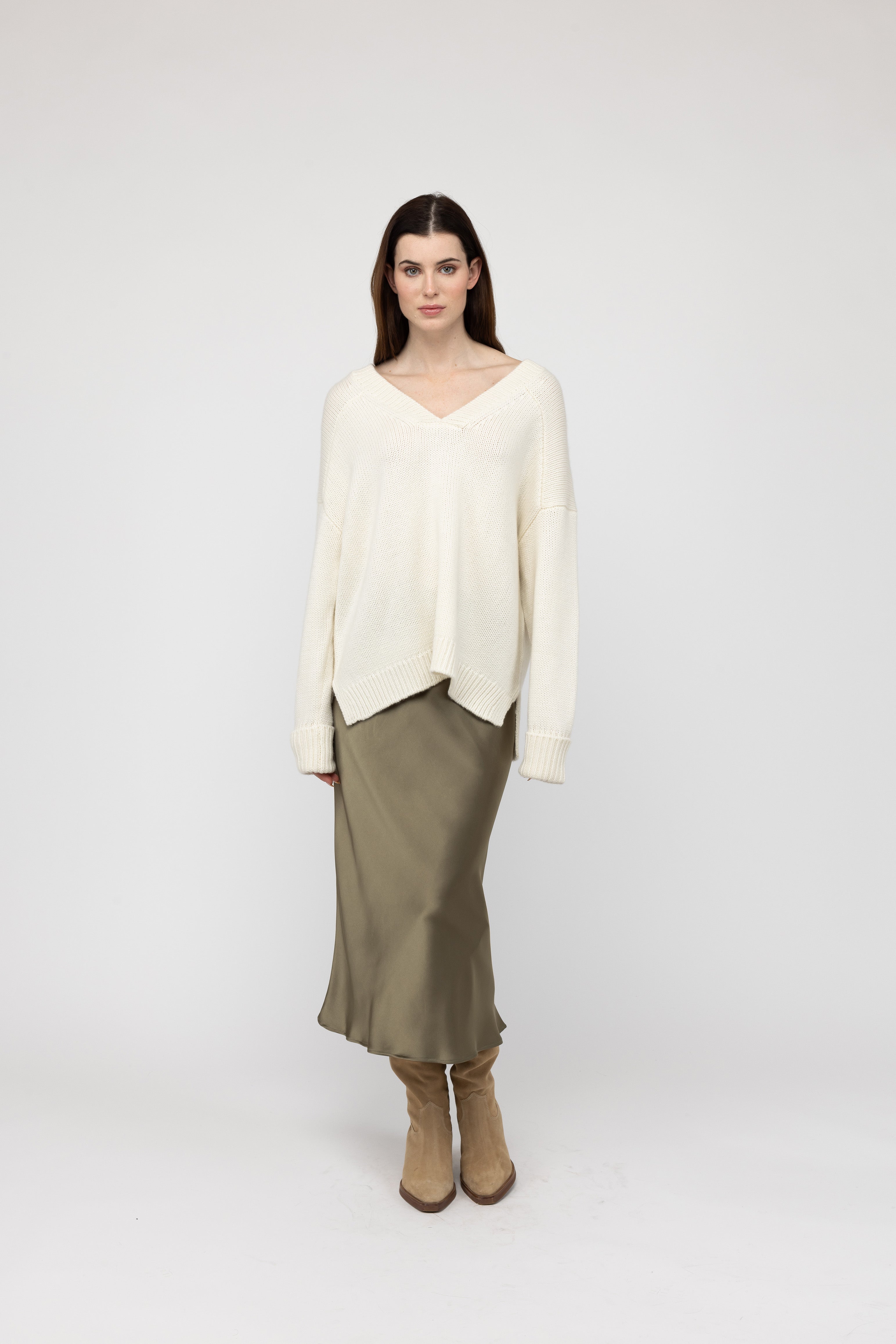 Van Kukil Cashmere Oversized V-Neck Sweater
