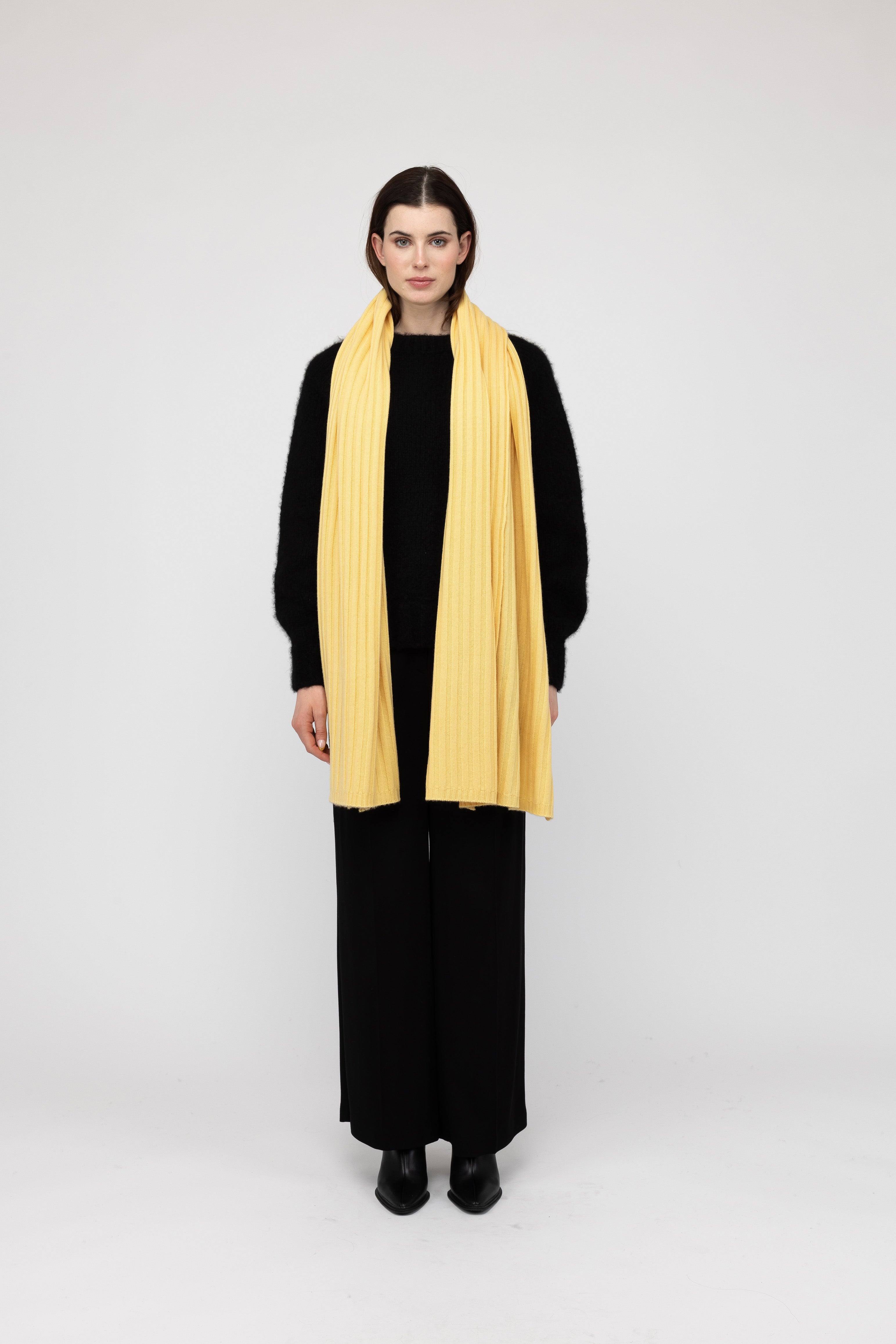 Van Kukil Cashmere Ribbed Scarf