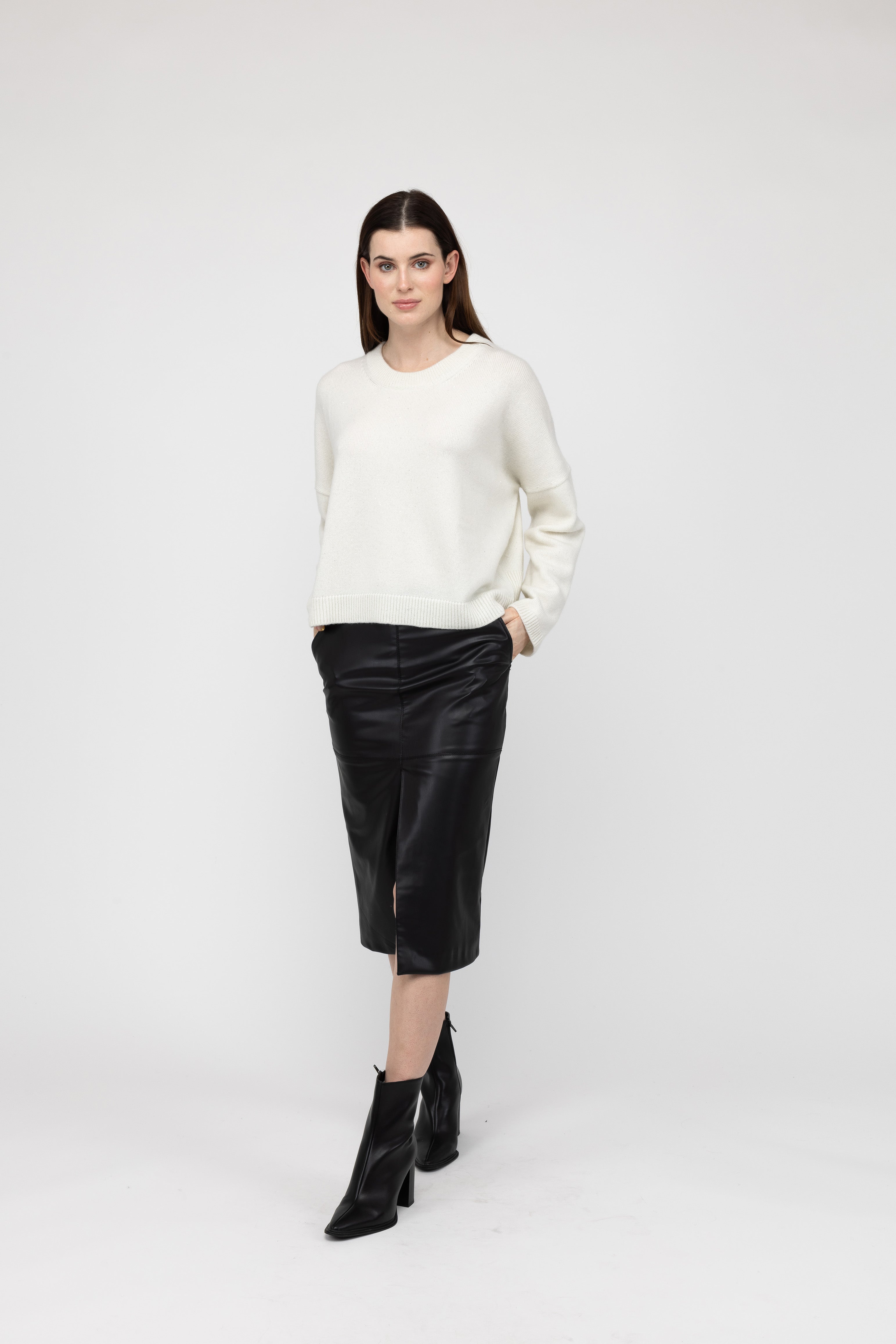 Van Kukil Cashmere Relaxed Crewneck Sweater