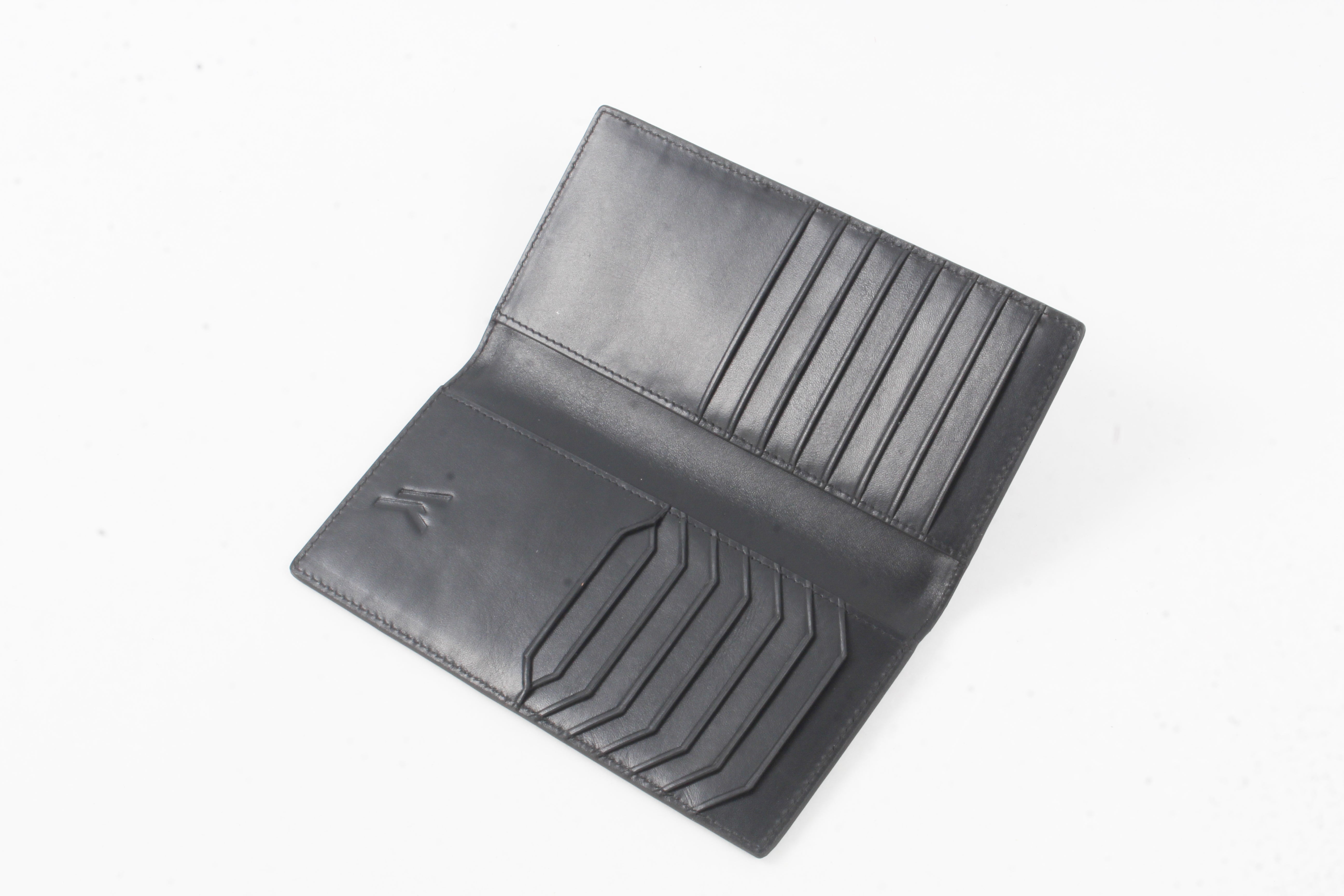 VAN KUKIL LONG CARD HOLDER