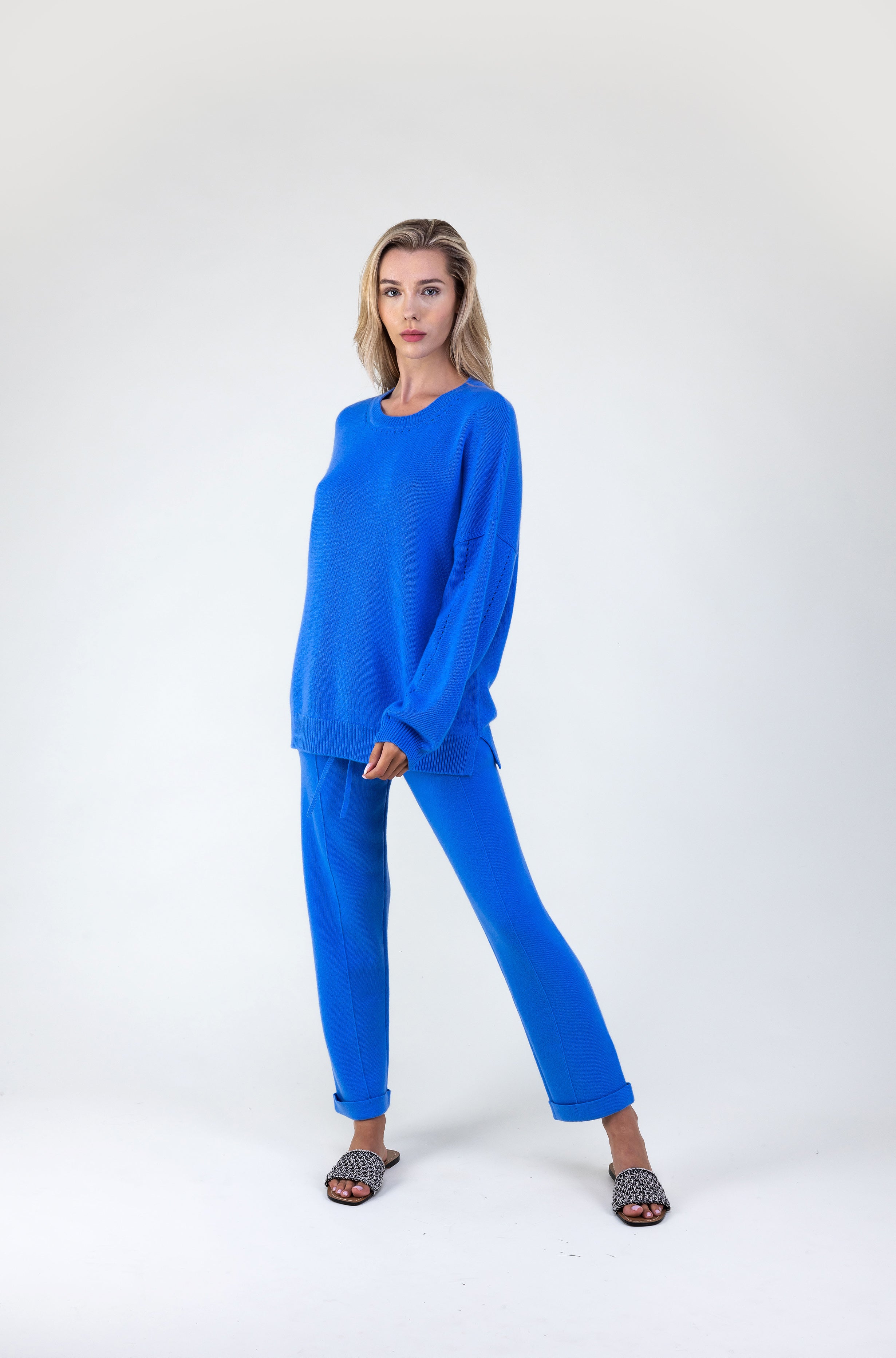 Van Kukil Cashmere Crew Neck Sweater