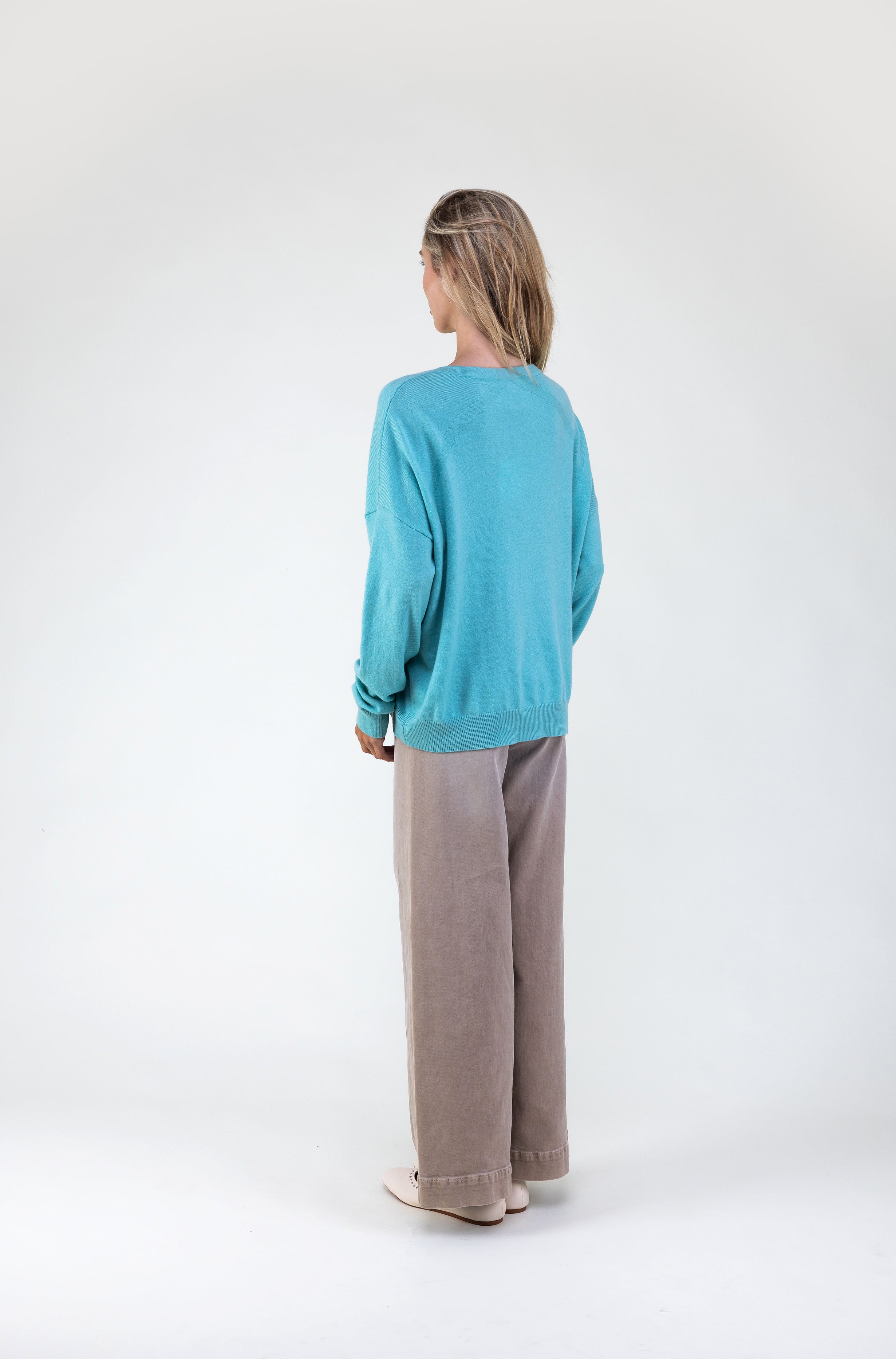 Van Kukil Cashmere Relaxed Crewneck Sweater