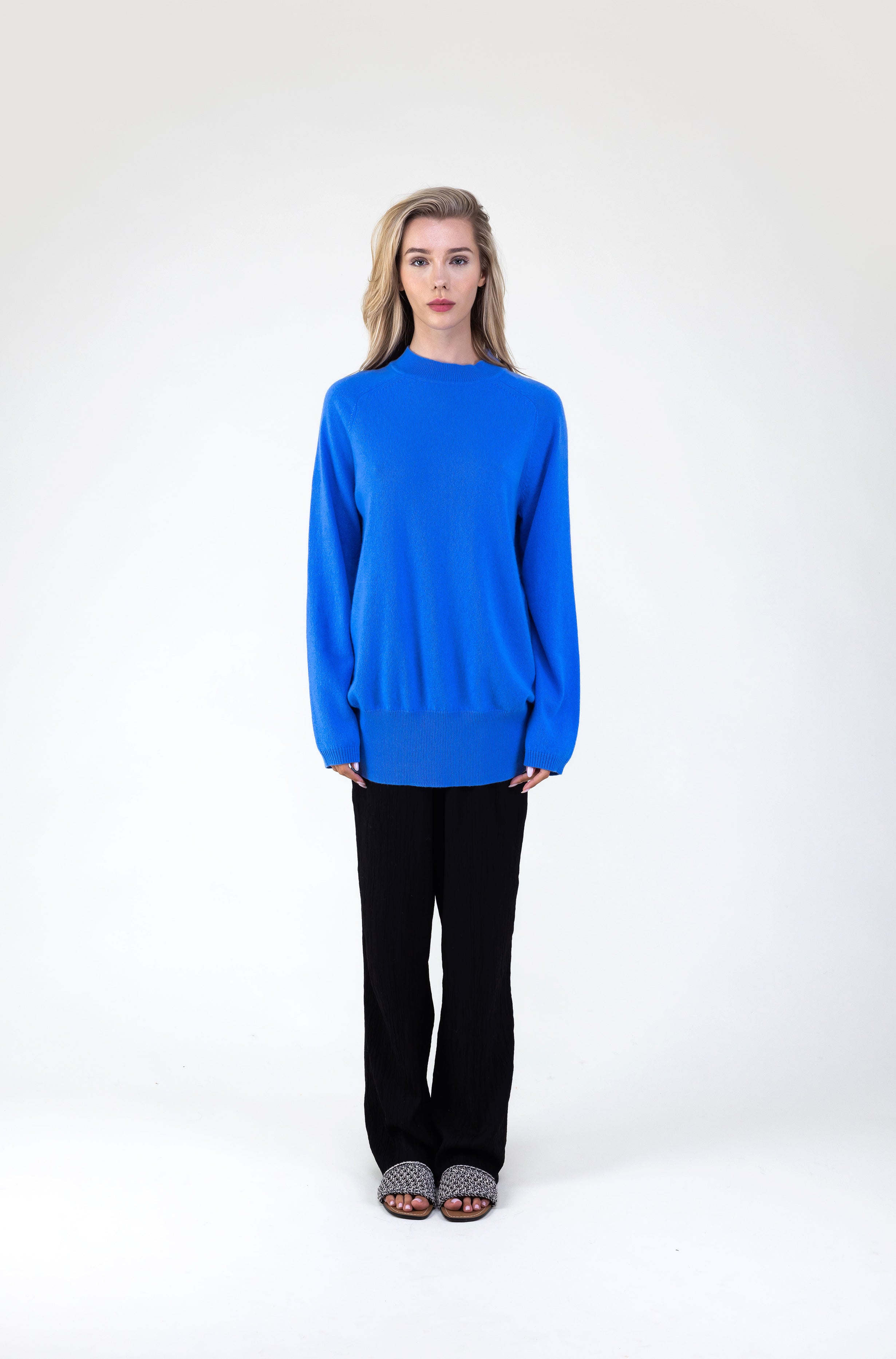 Van Kukil Classic Crew Neck Sweater