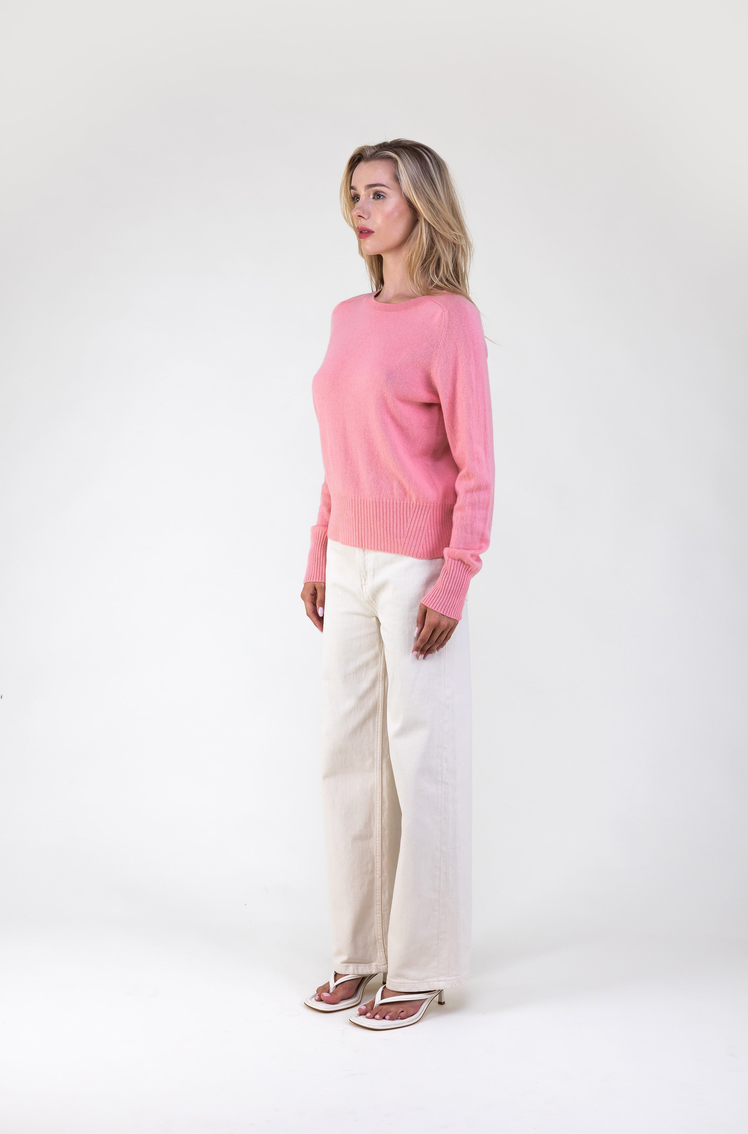 Van Kukil Classic Crewneck Sweater