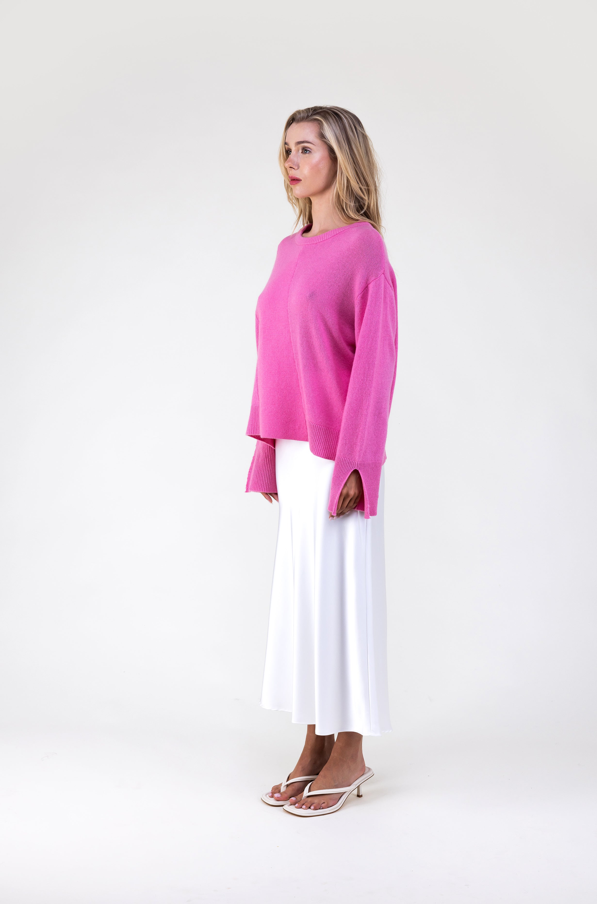 Van Kukil Cashmere Relaxed Crewneck Sweater
