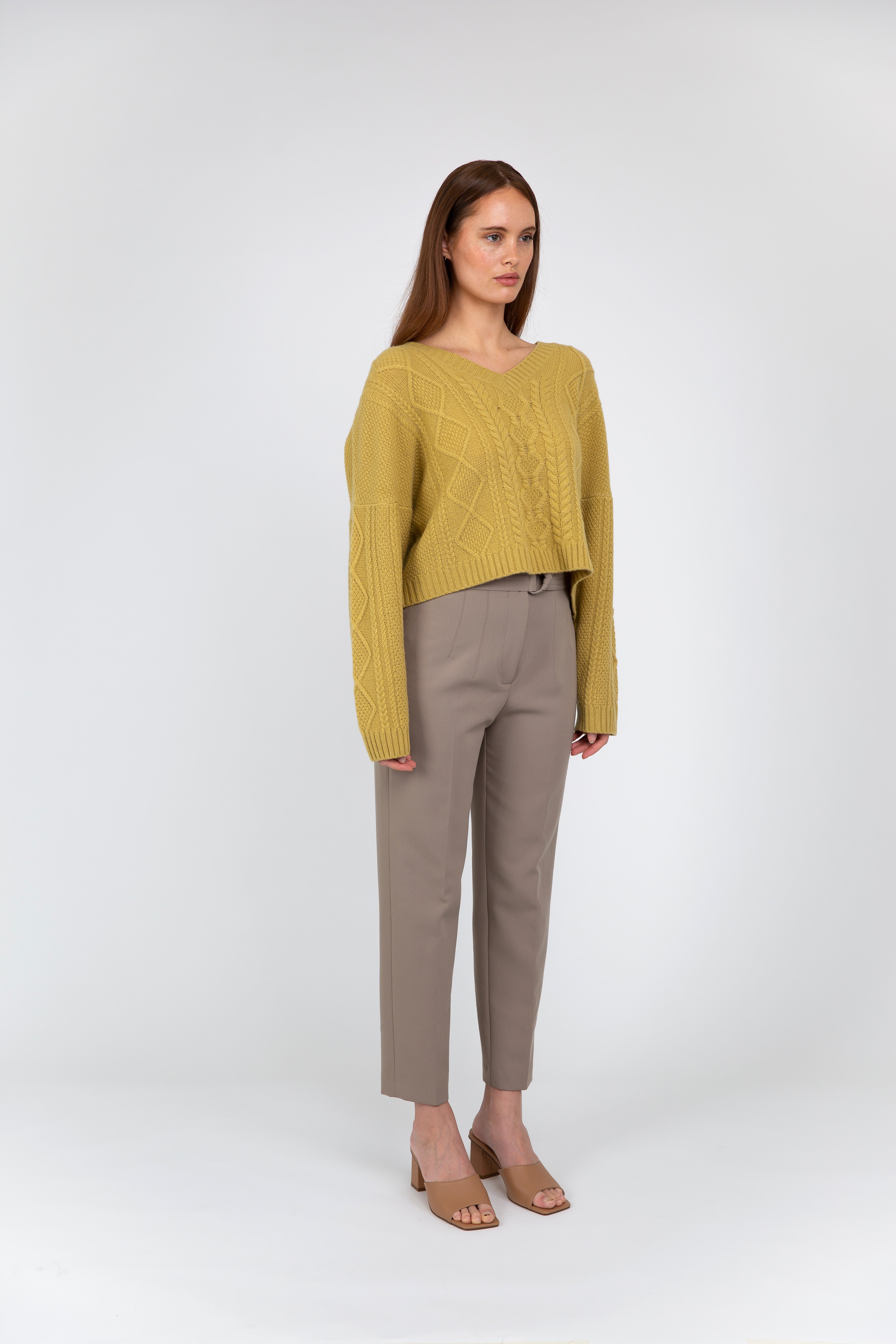 VAN KUKIL SHORT CABLE JUMPER