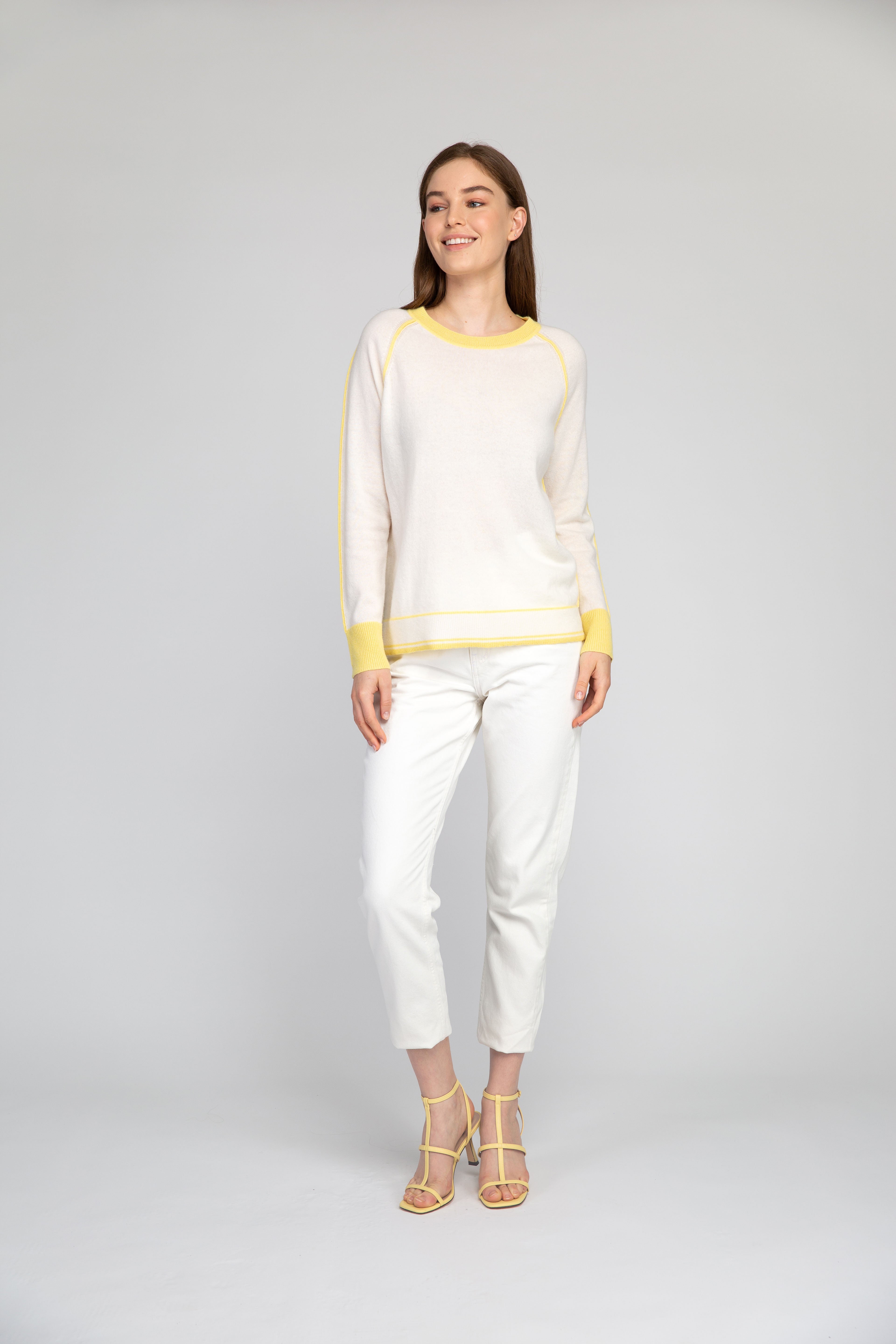 VAN KUKIL ROUND NECK CONTRAST TRIM