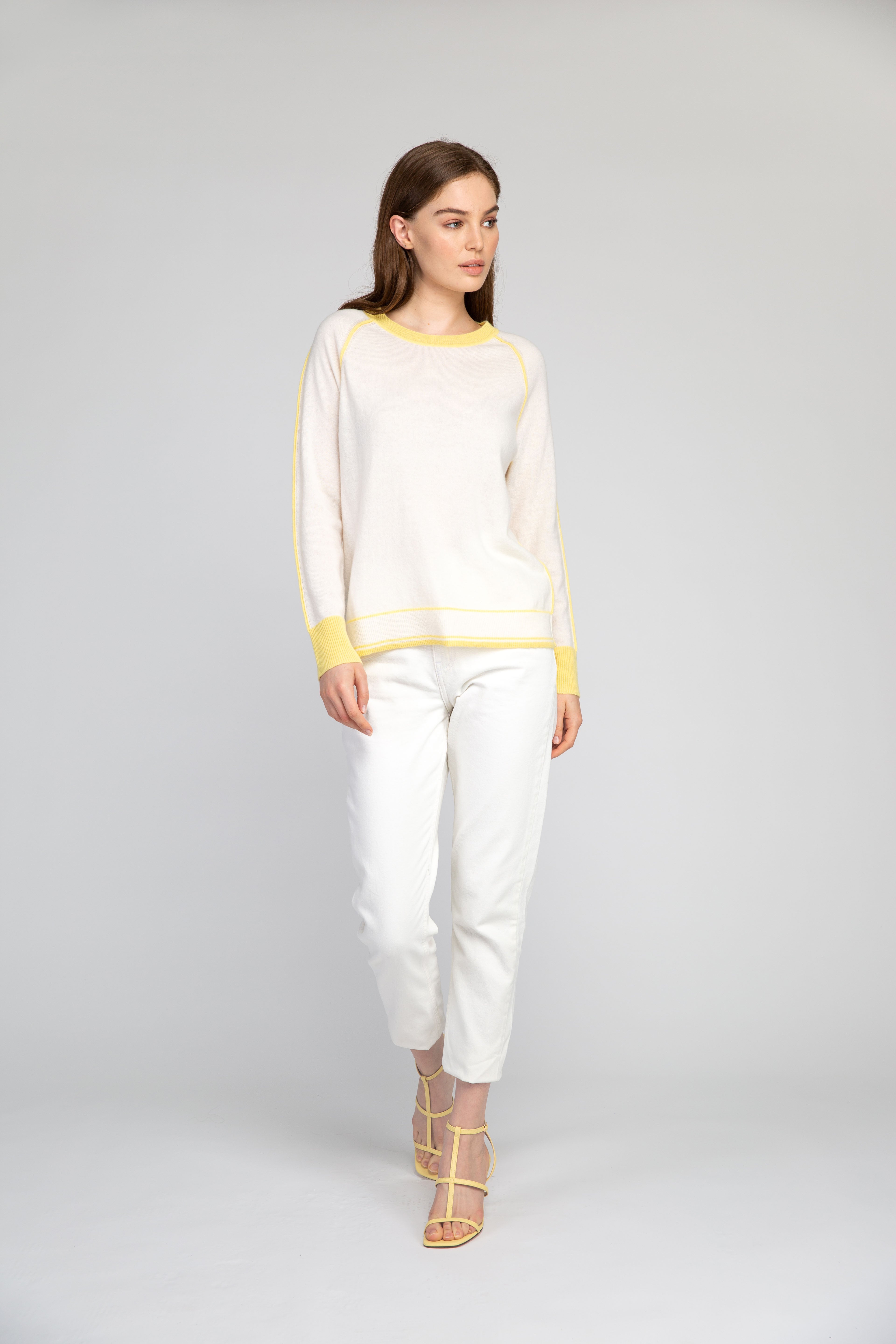 VAN KUKIL ROUND NECK CONTRAST TRIM