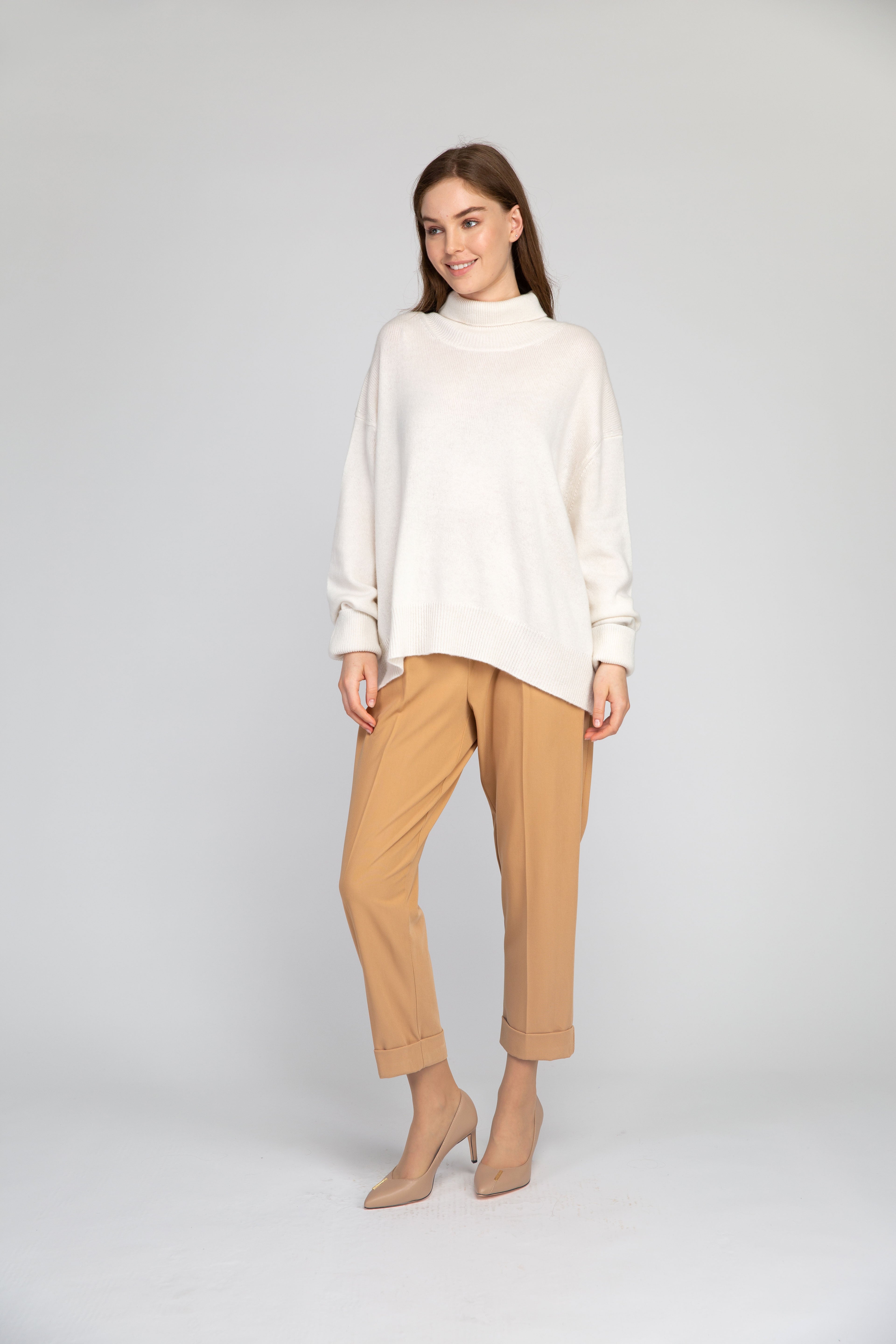 VAN KUKIL HIGH NECK JUMPER