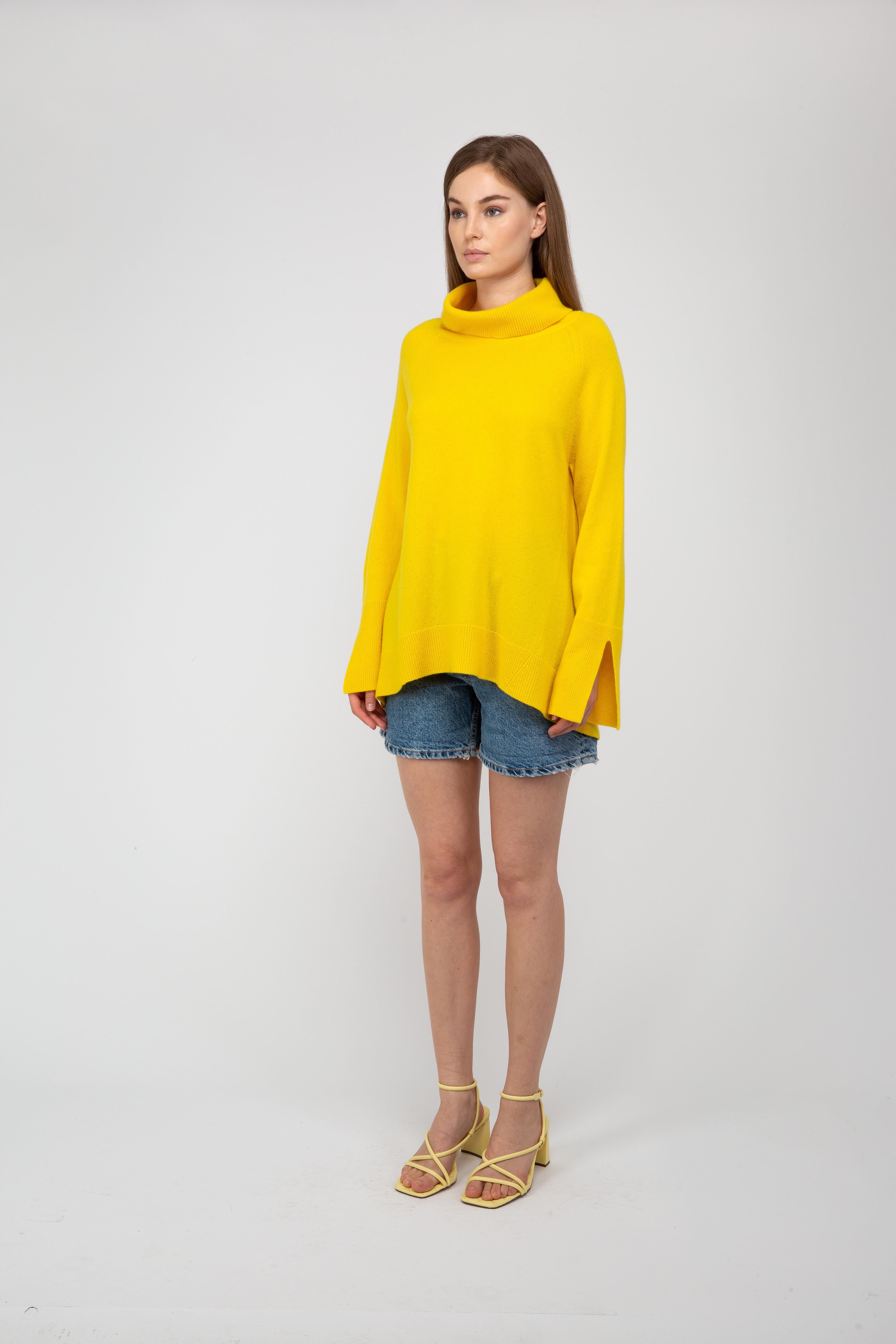 Van Kukil Cashmere Oversized Turtleneck Jumper