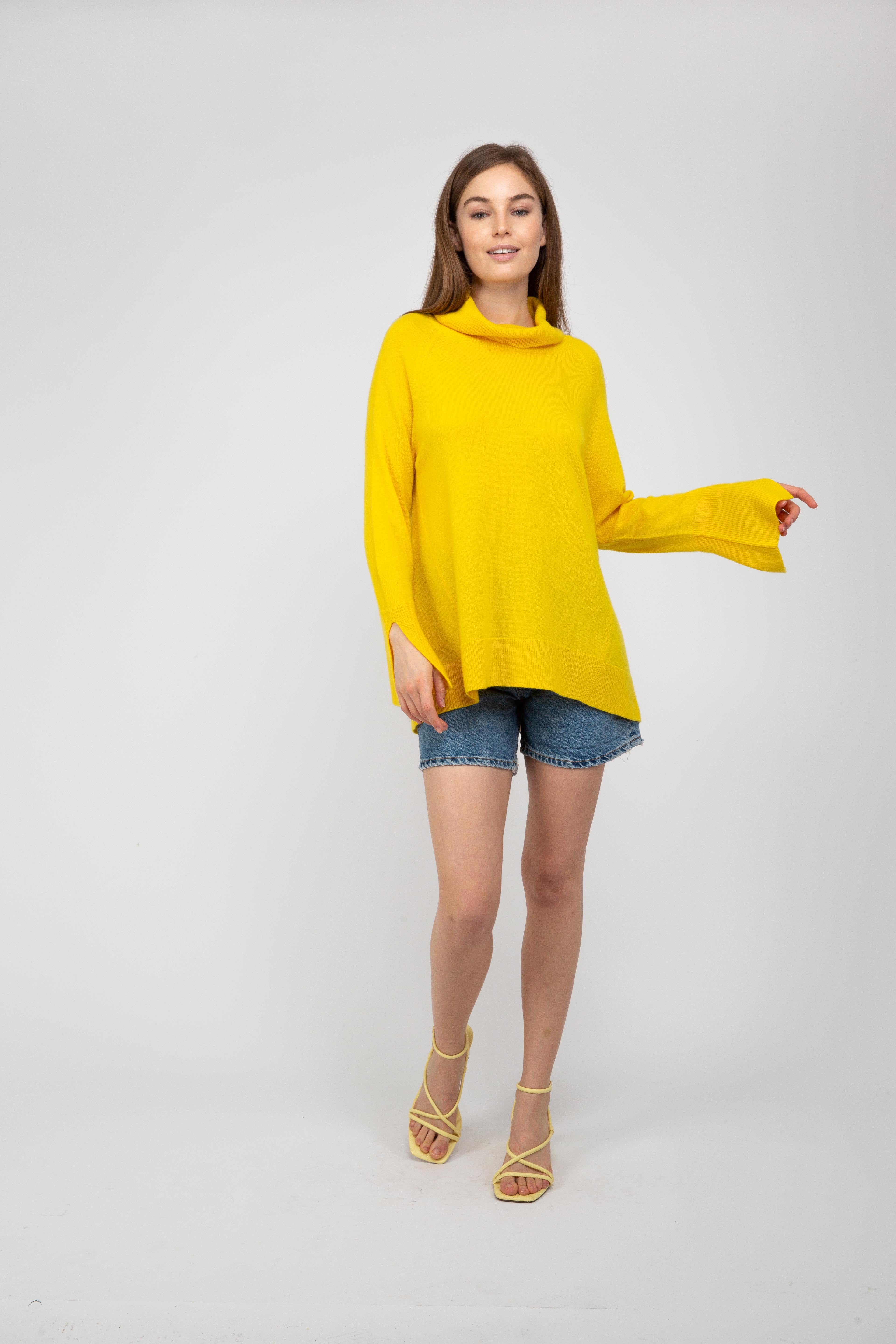 Van Kukil Cashmere Oversized Turtleneck Jumper