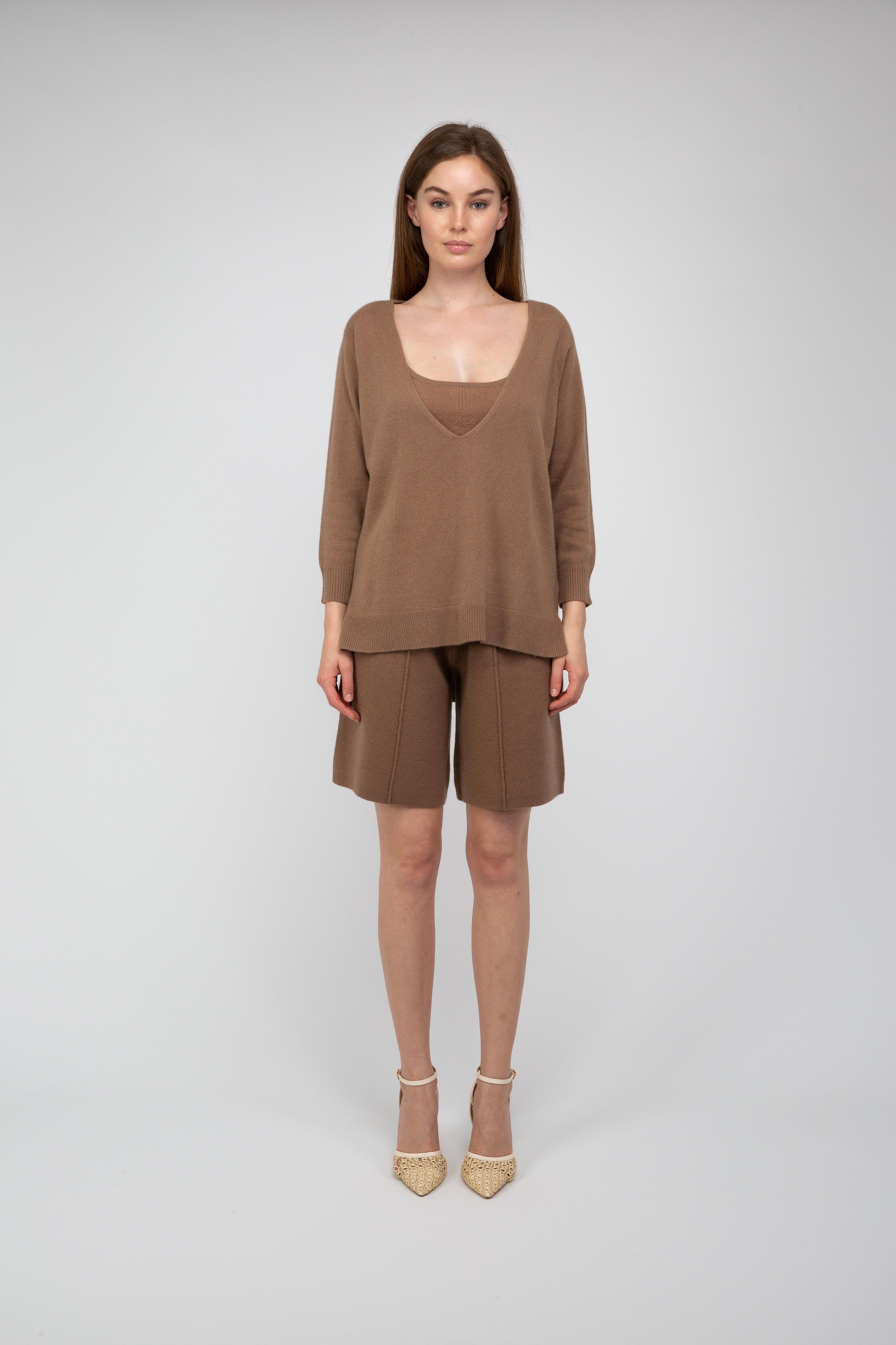 Van Kukil Cashmere V-Neck Jumper