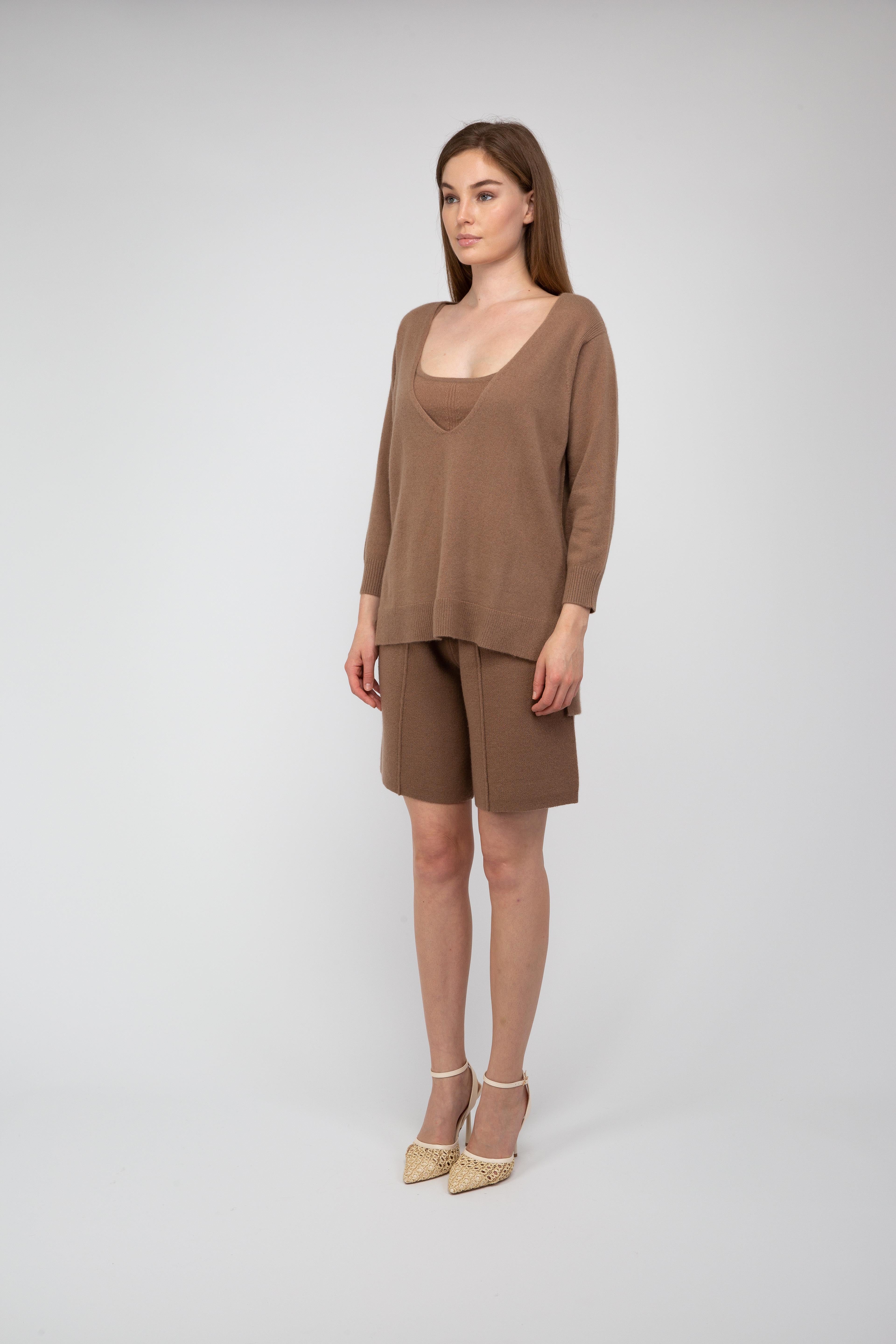 Van Kukil Cashmere V-Neck Jumper