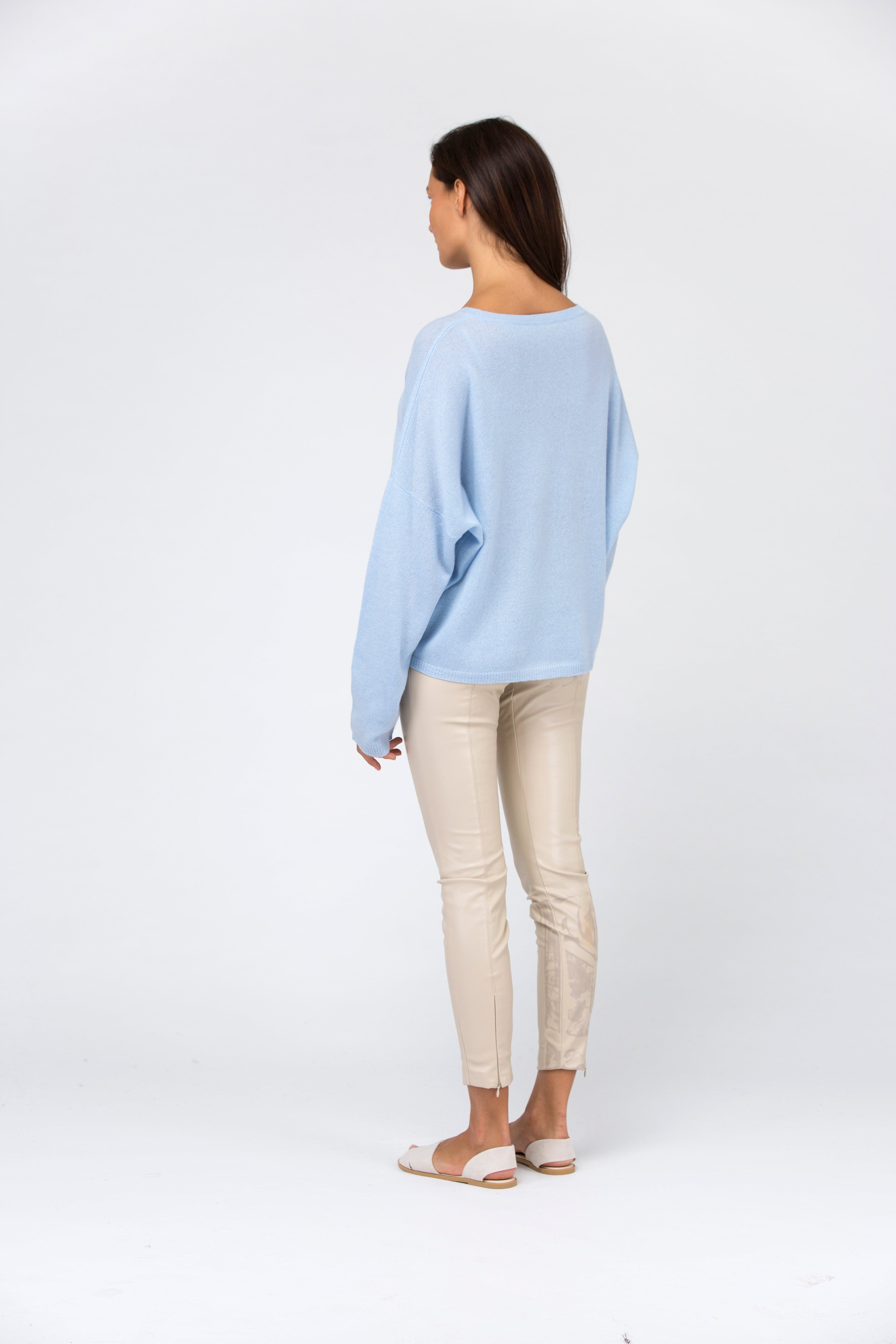 VAN KUKIl LOOSE FIT JUMPER