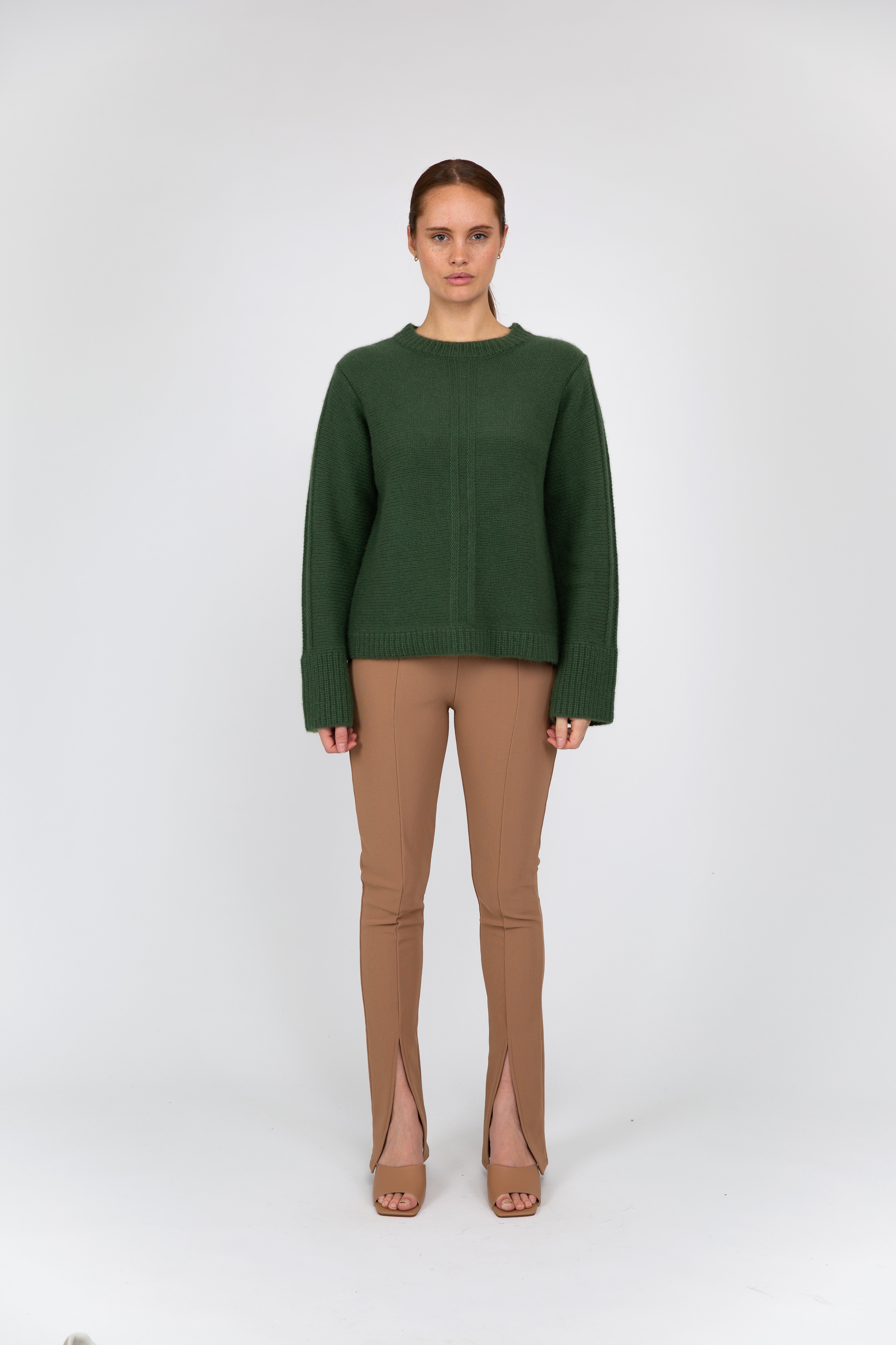 VAN KUKIL ROUND NECK JUMPER