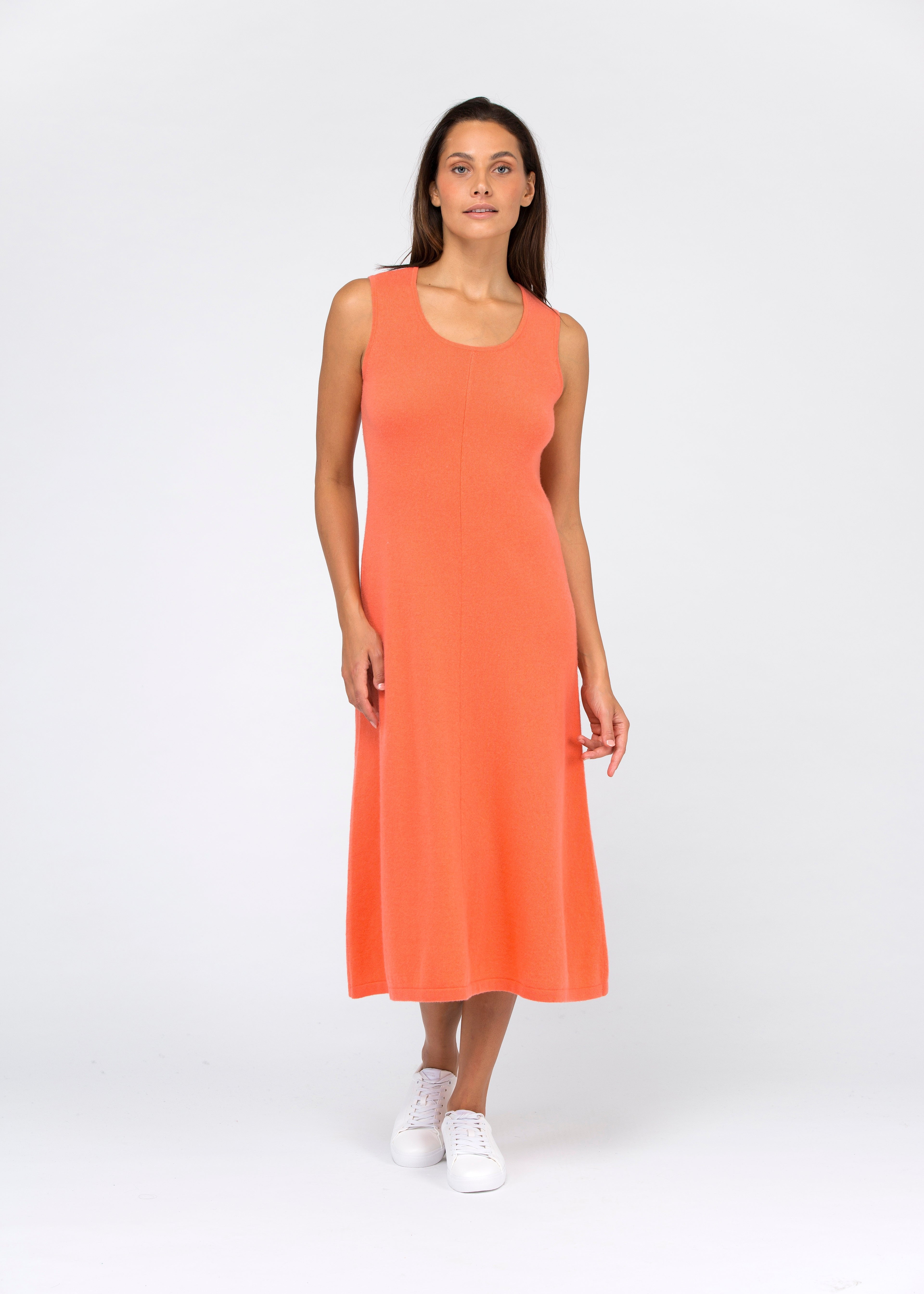 VAN KUKIL SLEEVELESS LONG DRESS