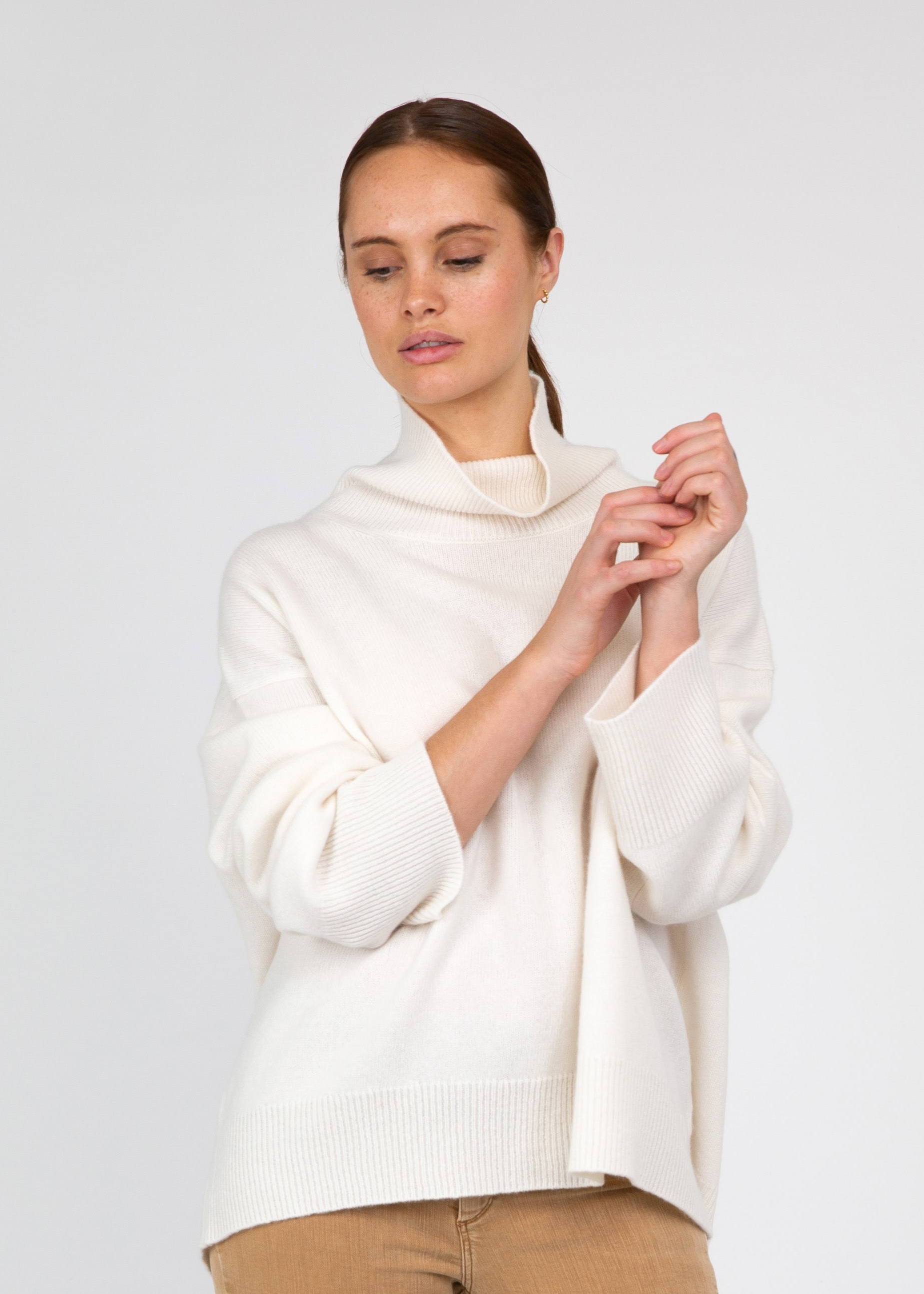 VAN KUKIL ROLL NECK JUMPER