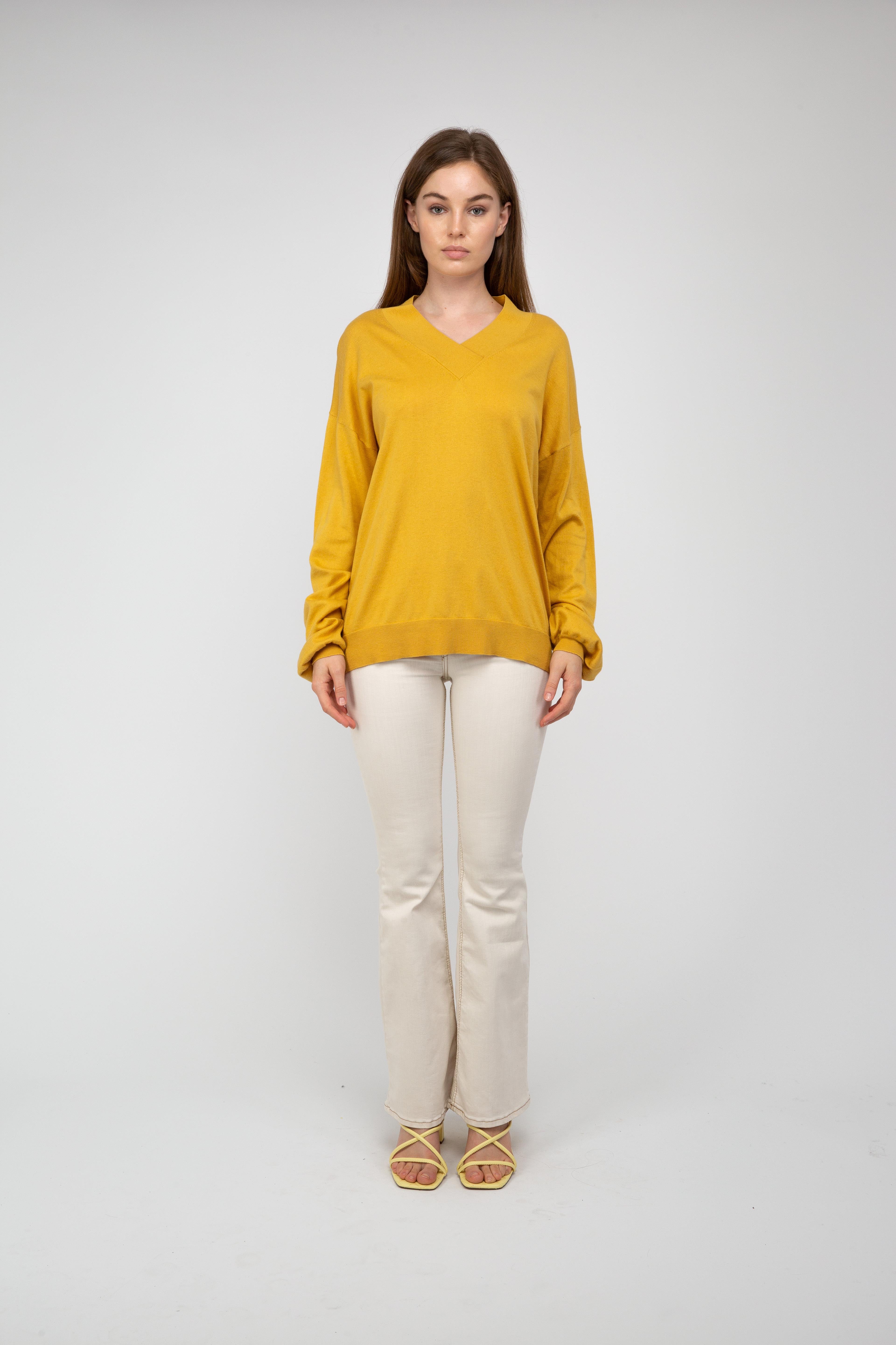 Van Kukil Relaxed V-Neck Jumper