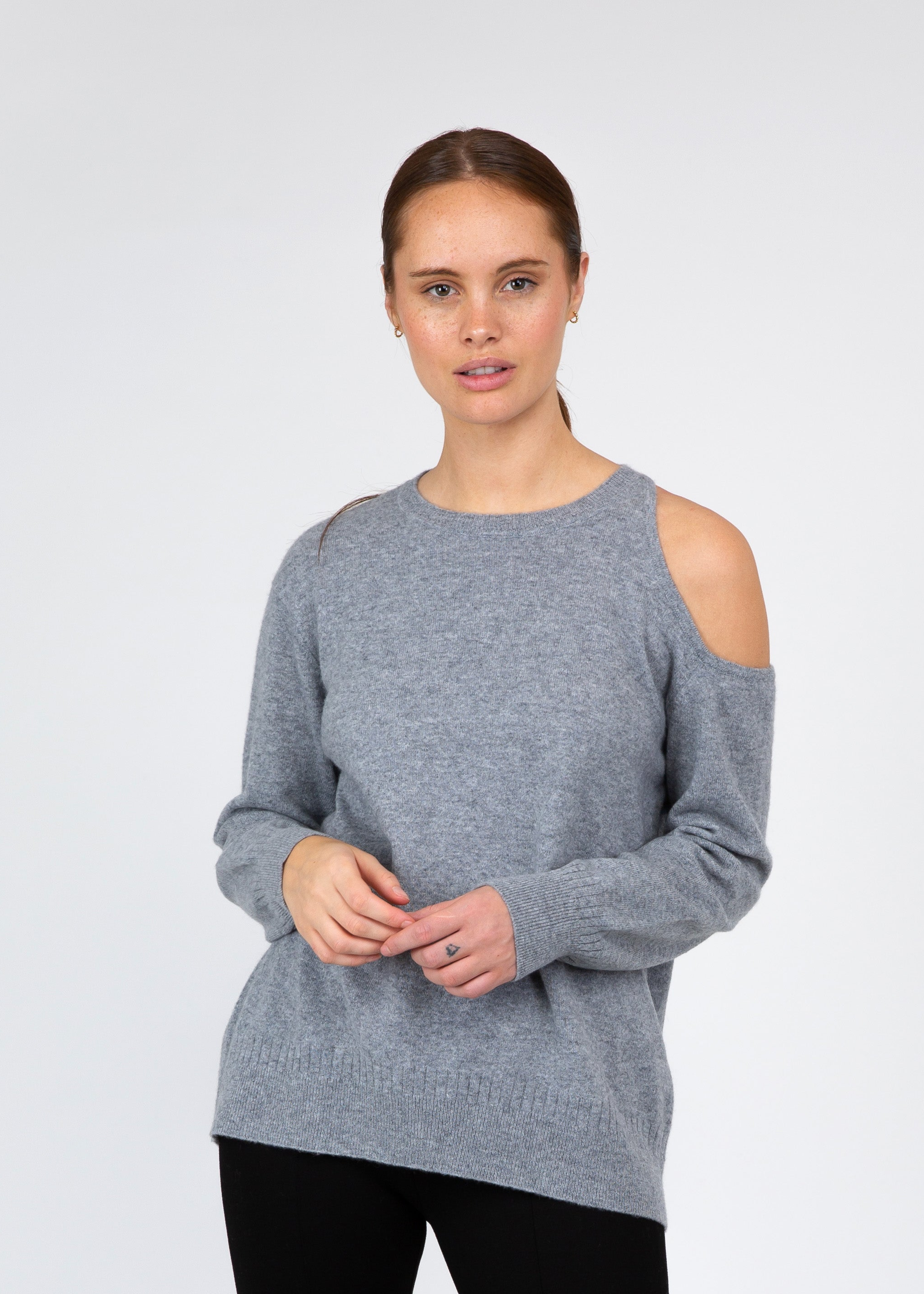 VAN KUKIL COLD SHOULDER JUMPER