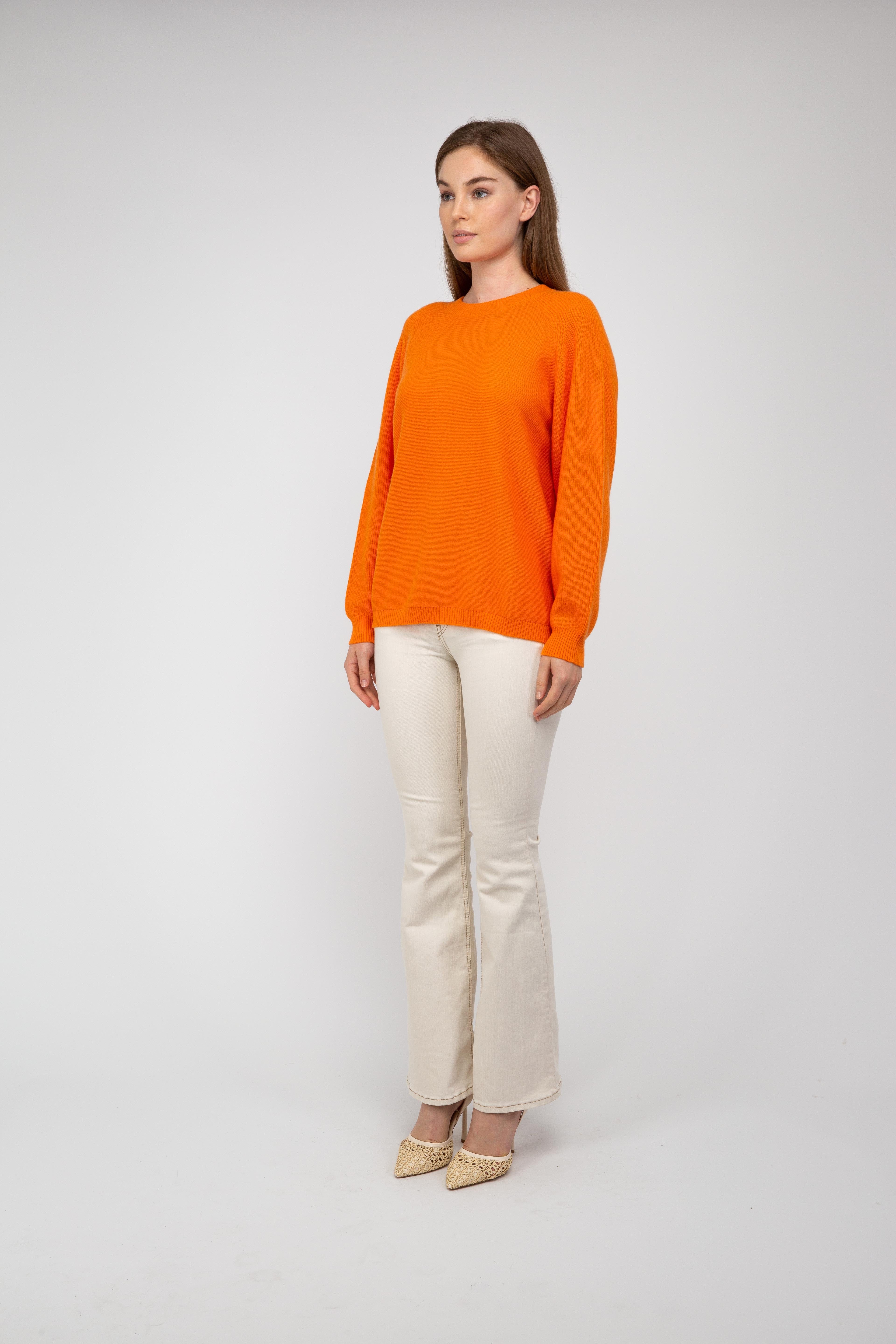 Van Kukil Round Neck Jumper