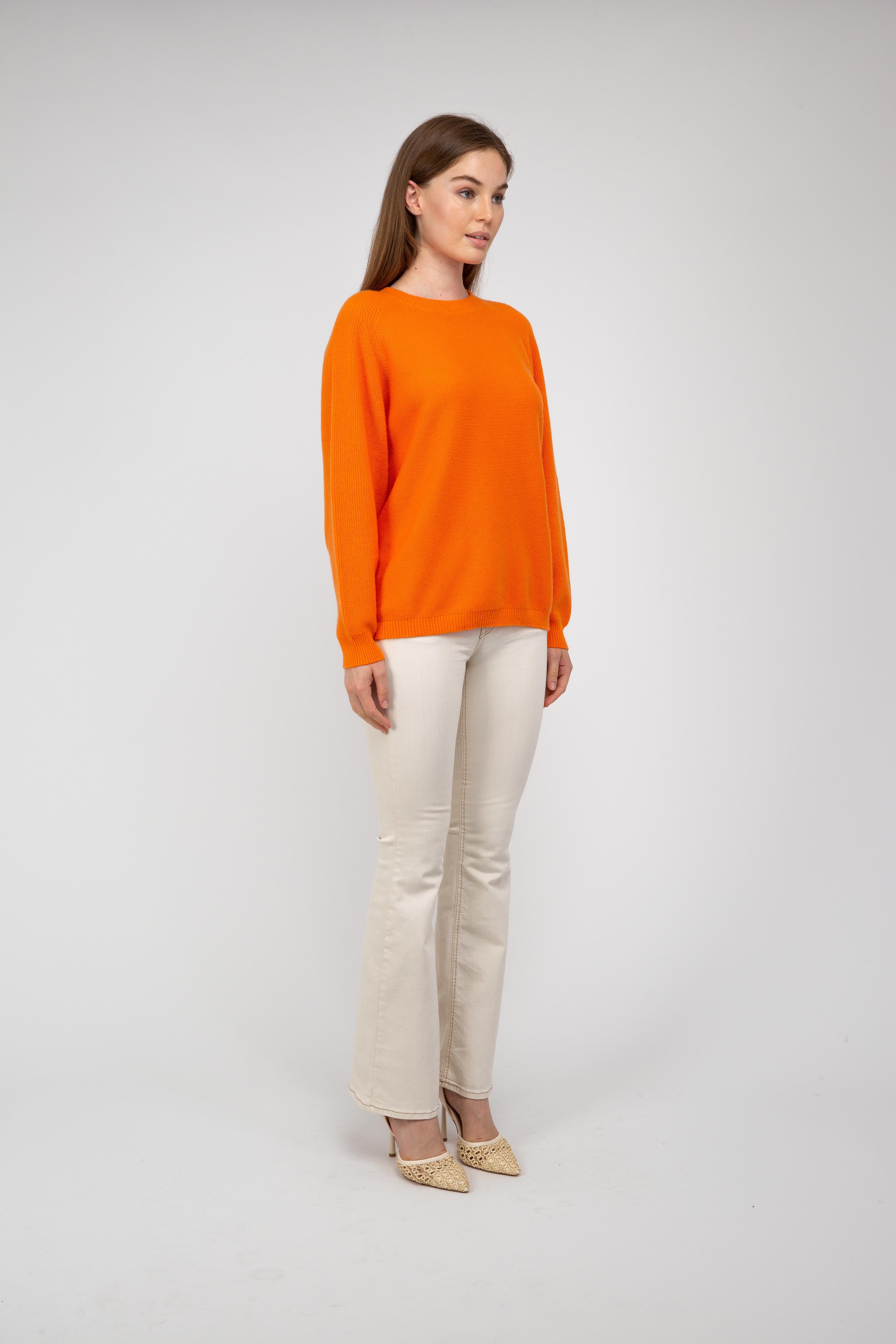 Van Kukil Round Neck Jumper