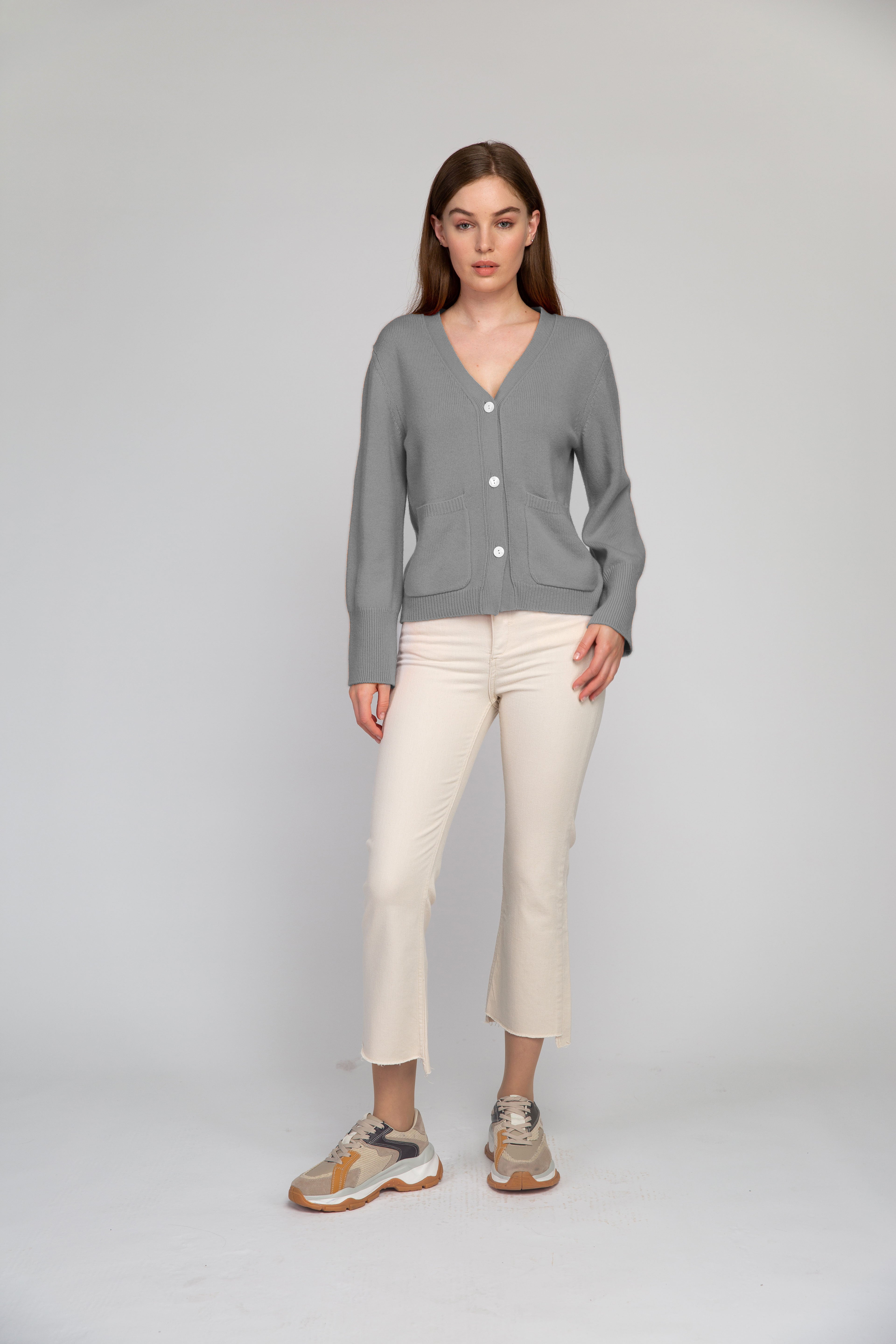 VAN KUKIL V NECK POCKET CARDIGAN