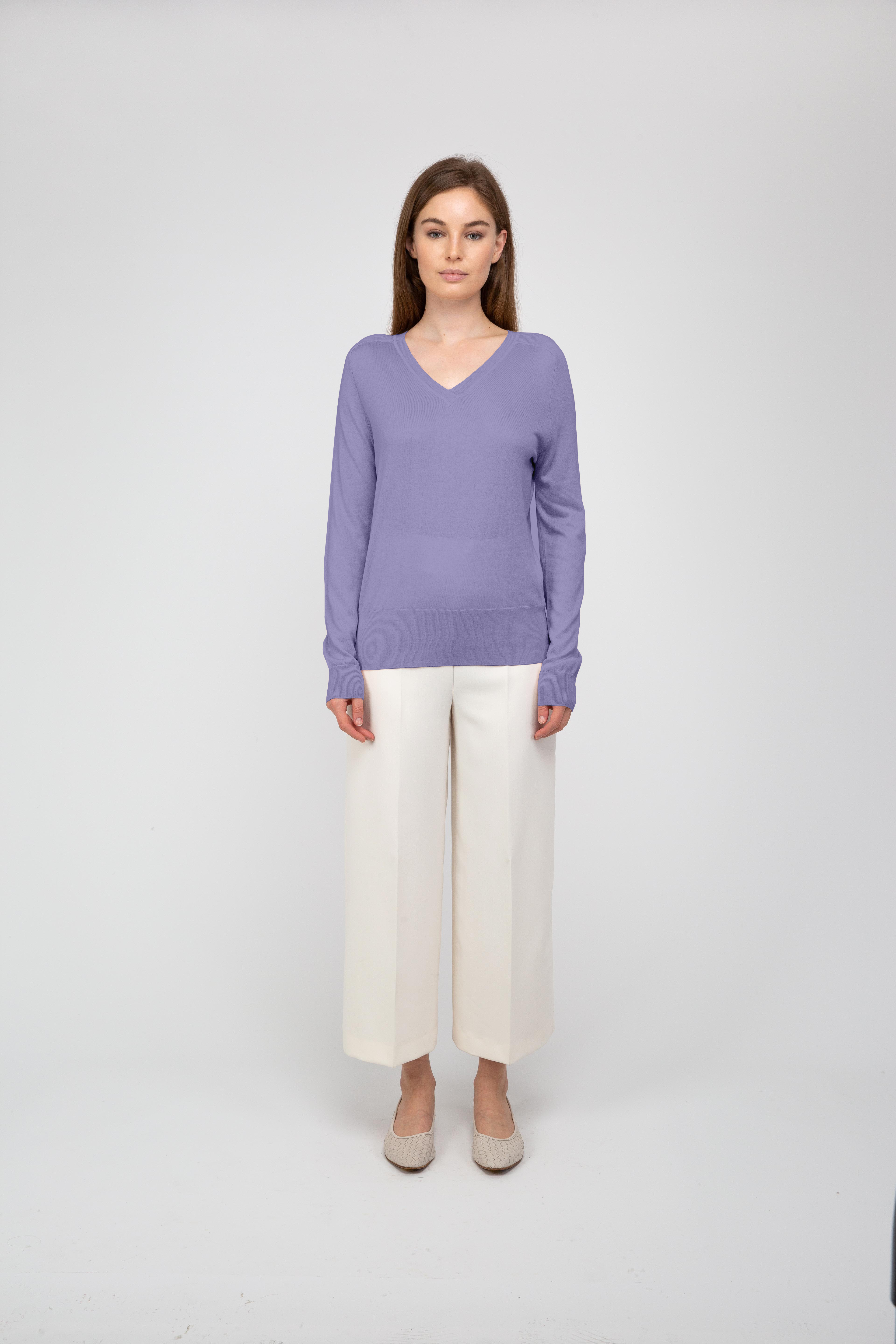 Van Kukil Cashmere Classic V-Neck Jumper