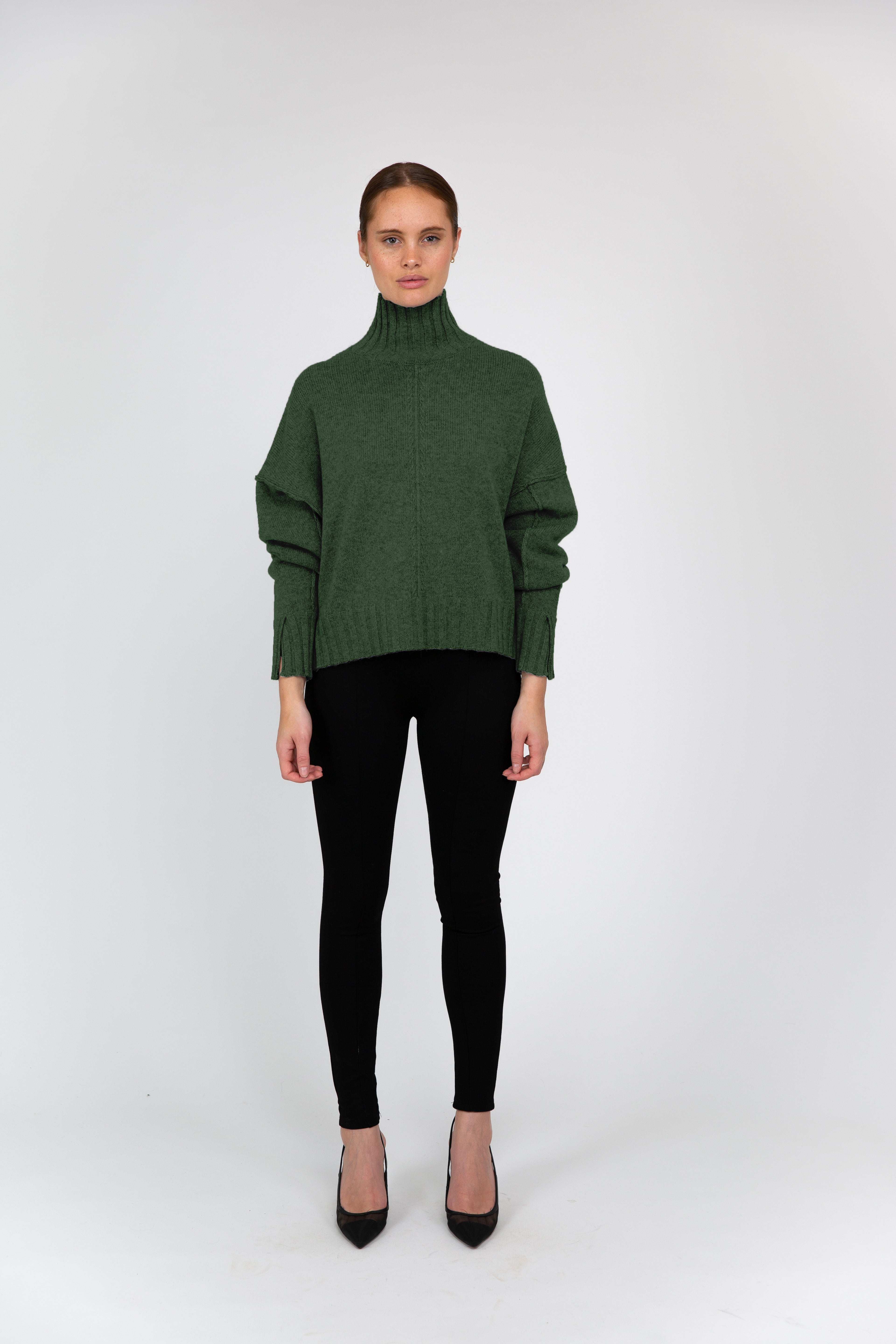 VAN KUKIL TURTLE NECK JUMPER