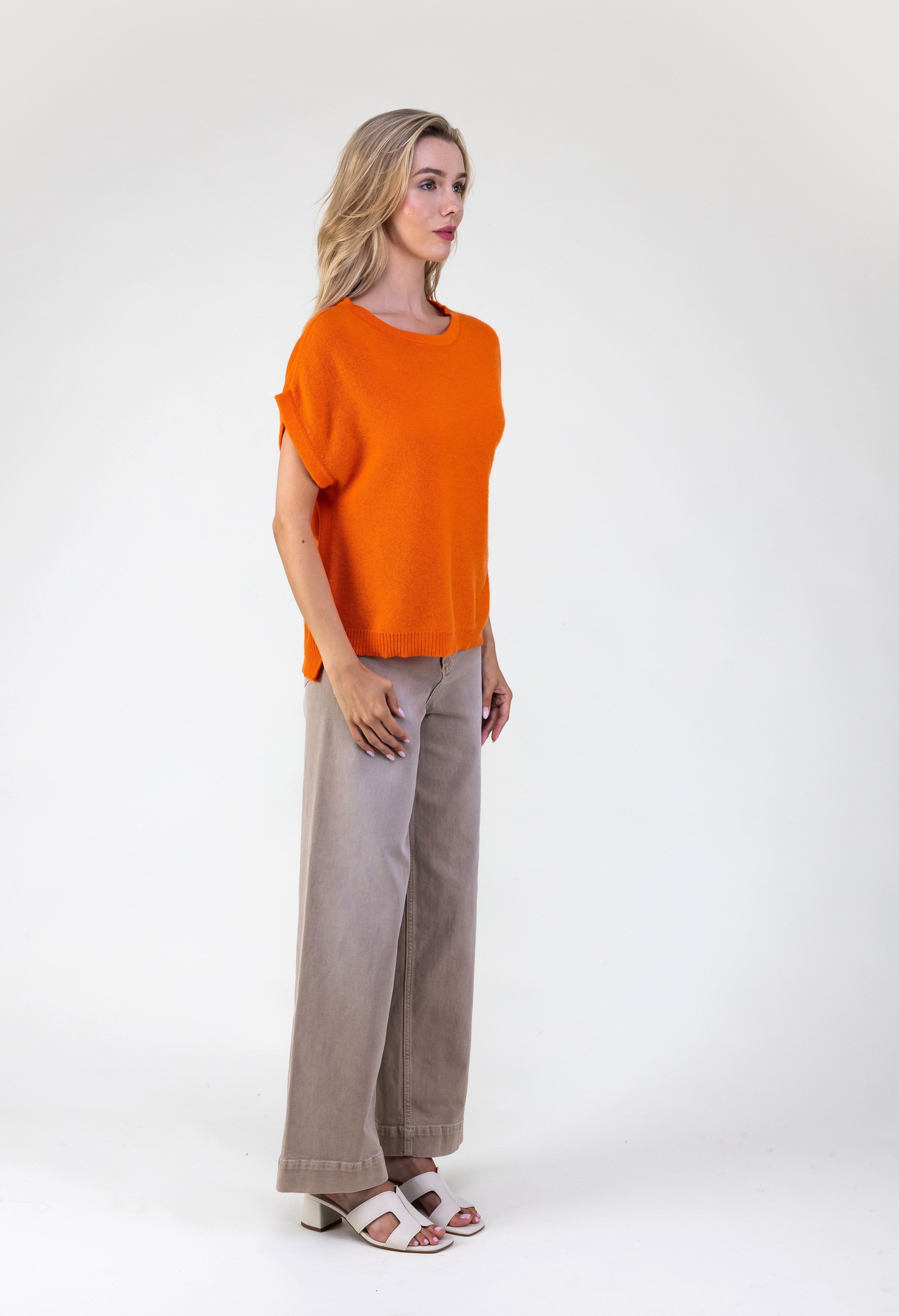 Van Kukil Rolled Sleeve Crewneck Top