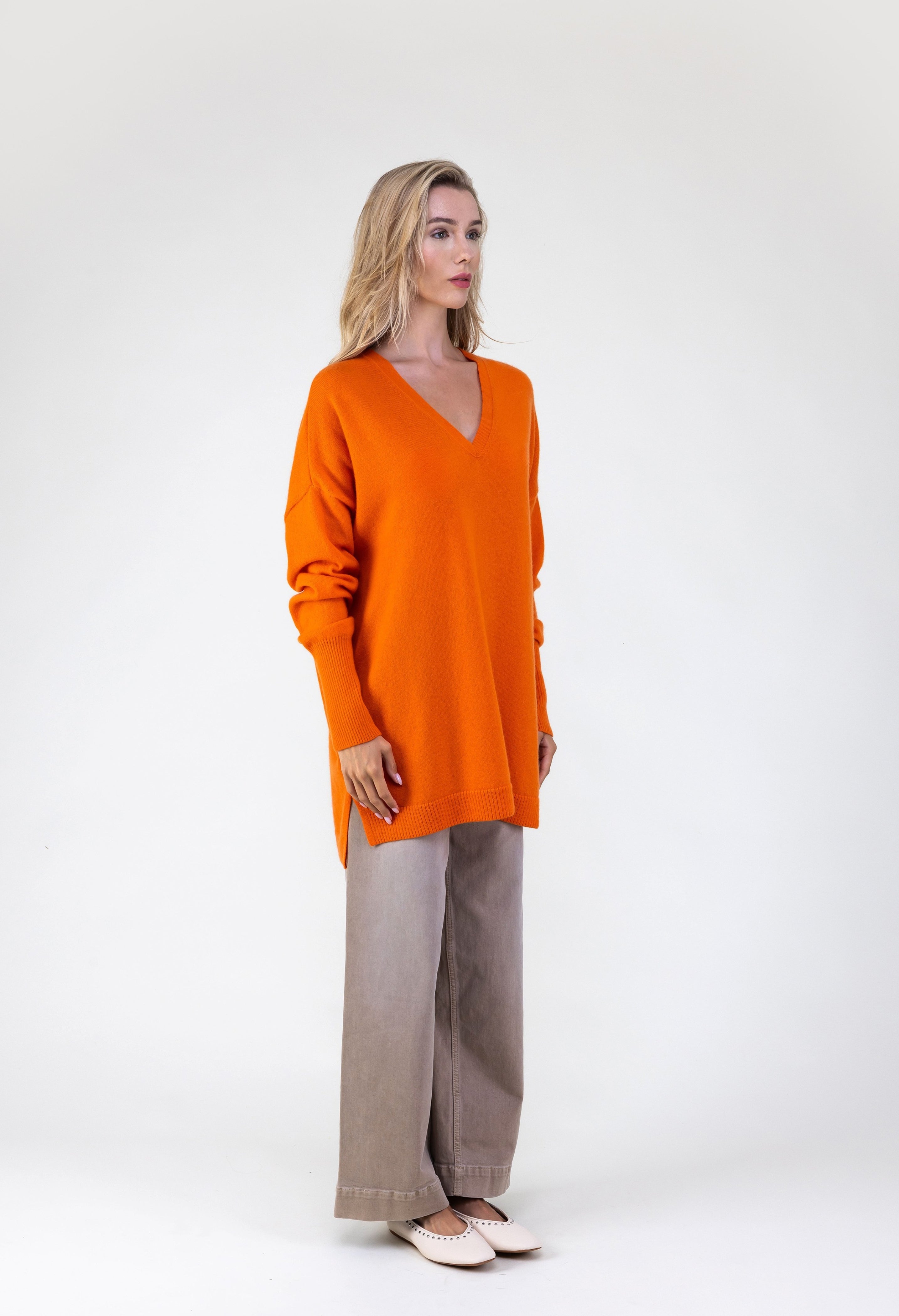 Van Kukil Cashmere Oversized V-Neck Sweater