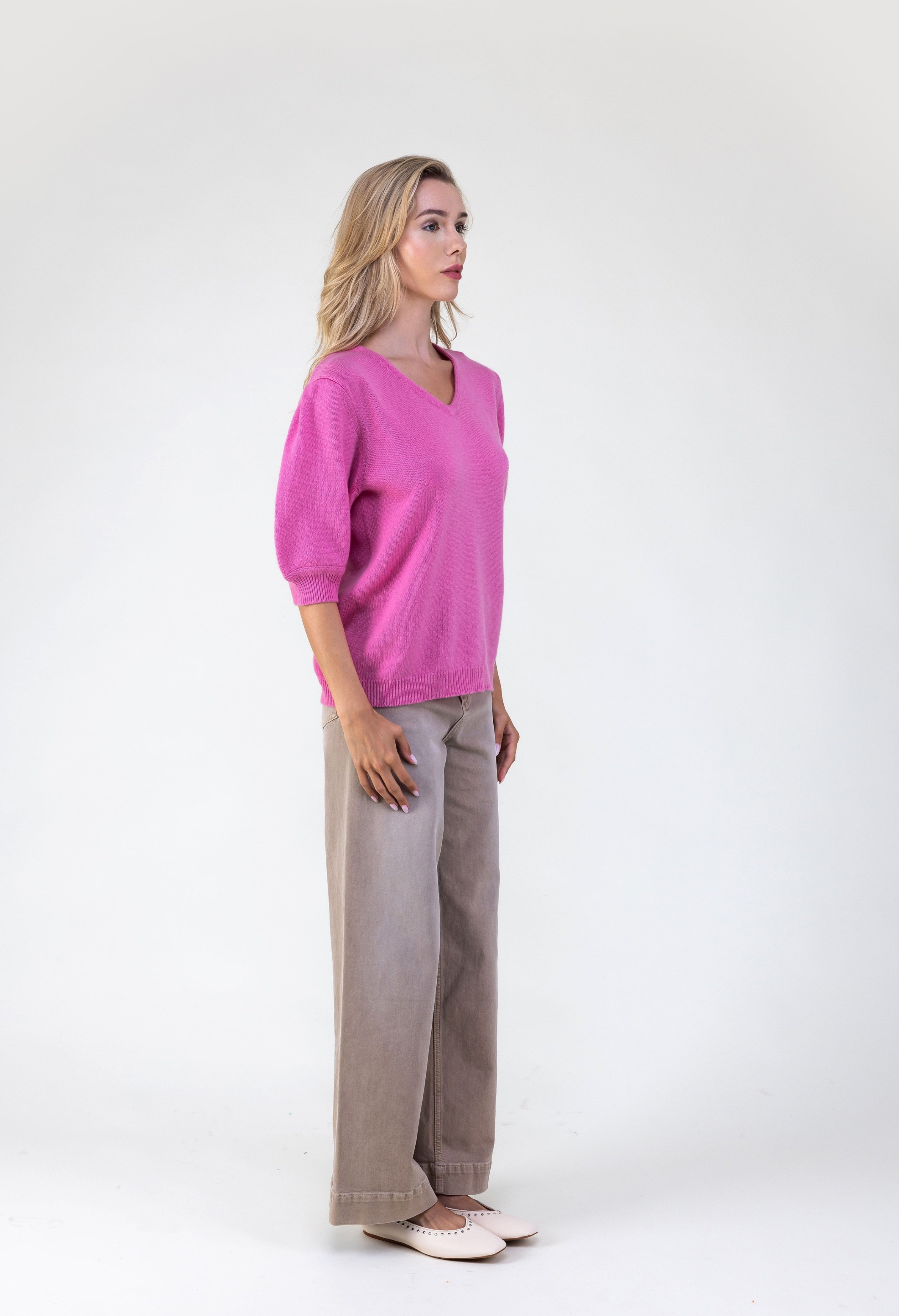 Van Kukil Cashmere Puff Sleeve V-Neck Sweater