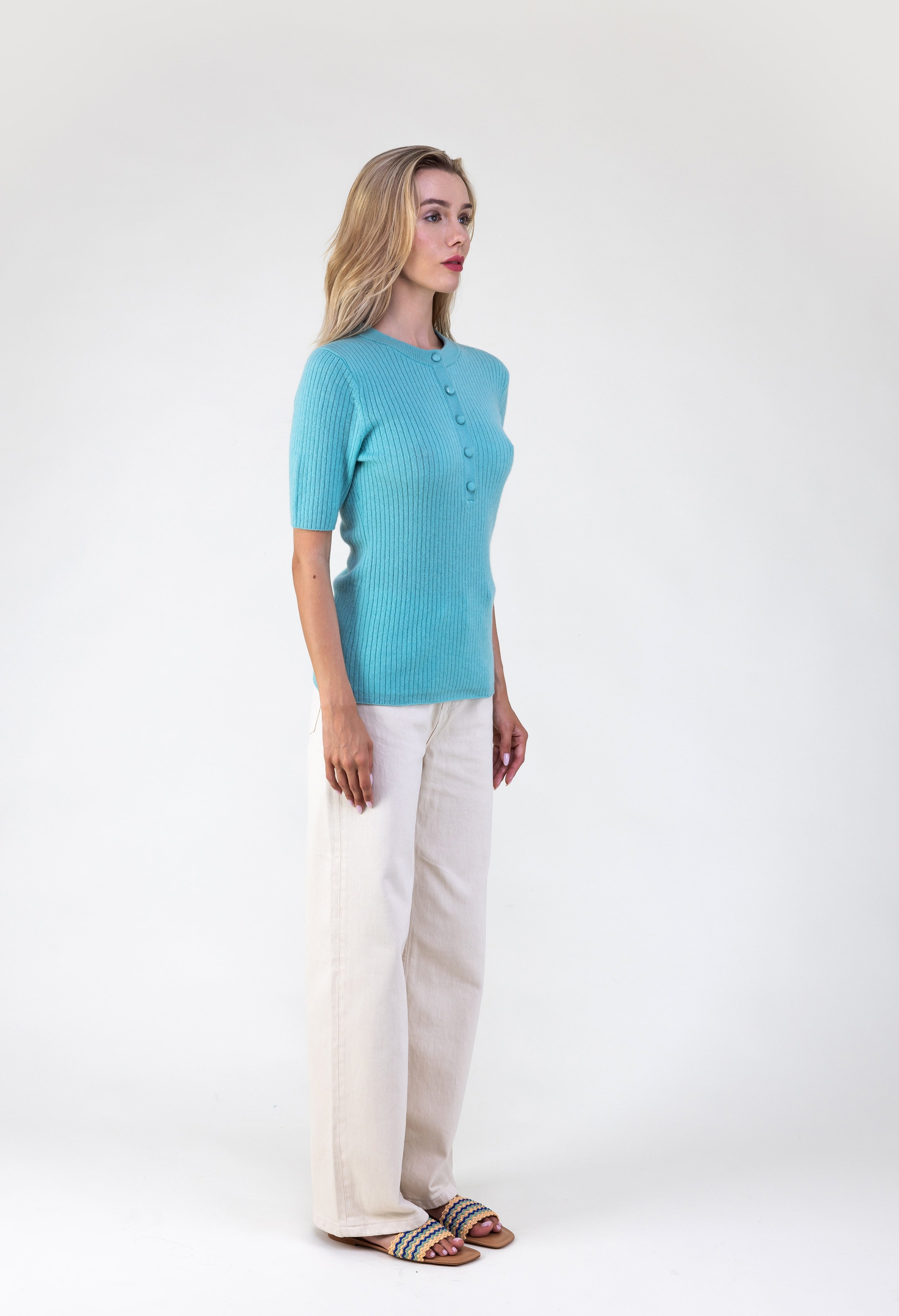 Van Kukil 100% Cashmere Ribbed Henley Sweater