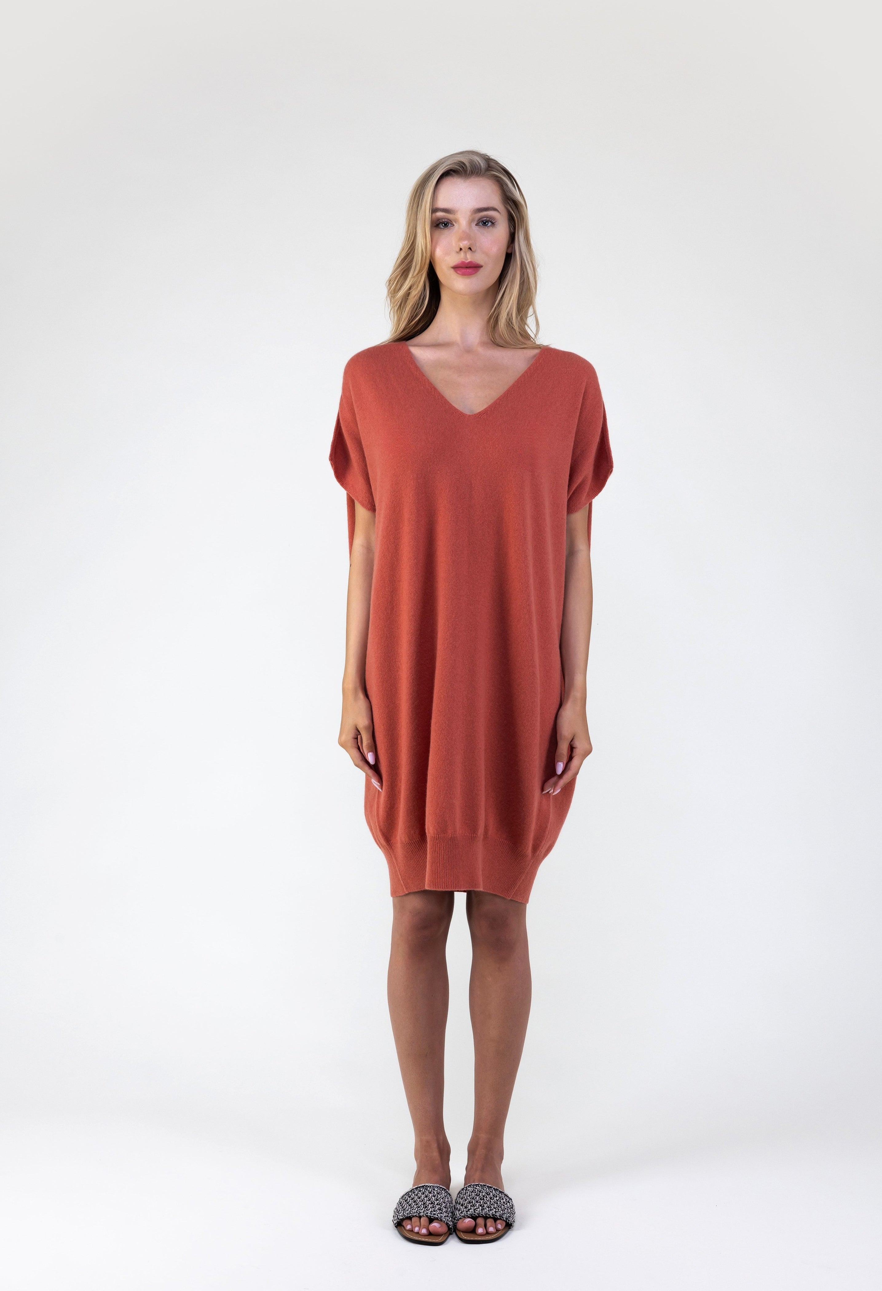 Van Kukil Cashmere V-Neck Tunic Dress