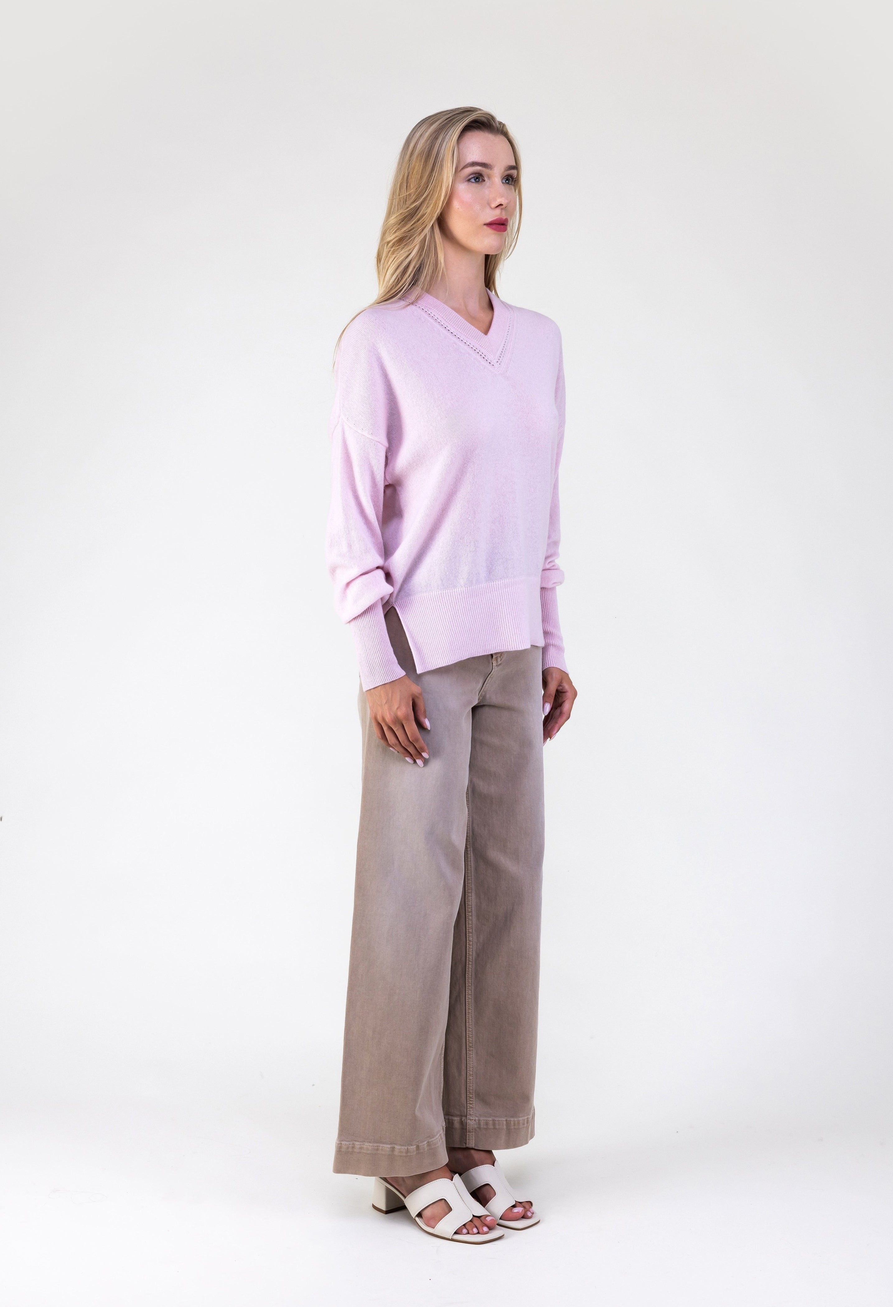 Van Kukil Cashmere V-Neck Sweater