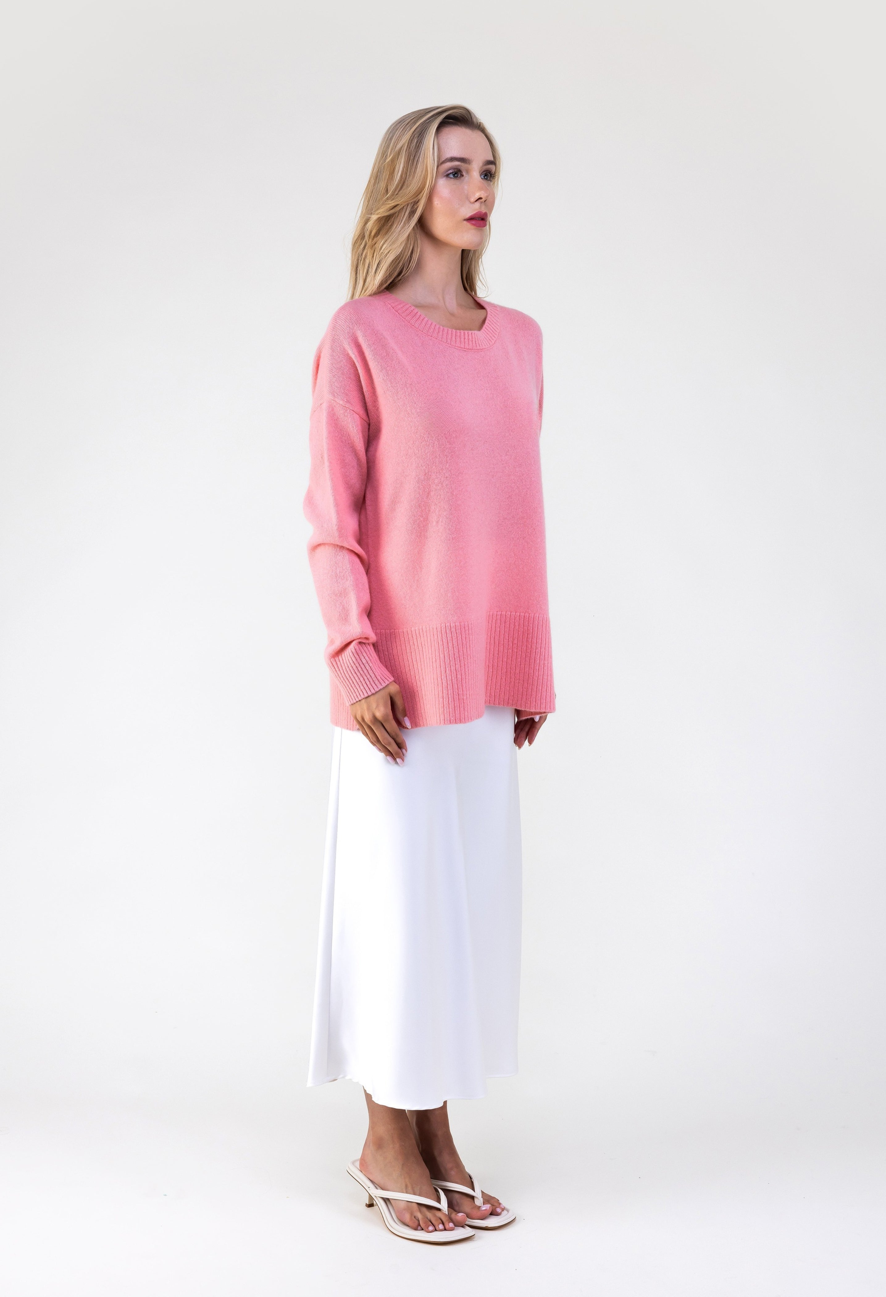 Van Kukil Classic Crewneck Sweater