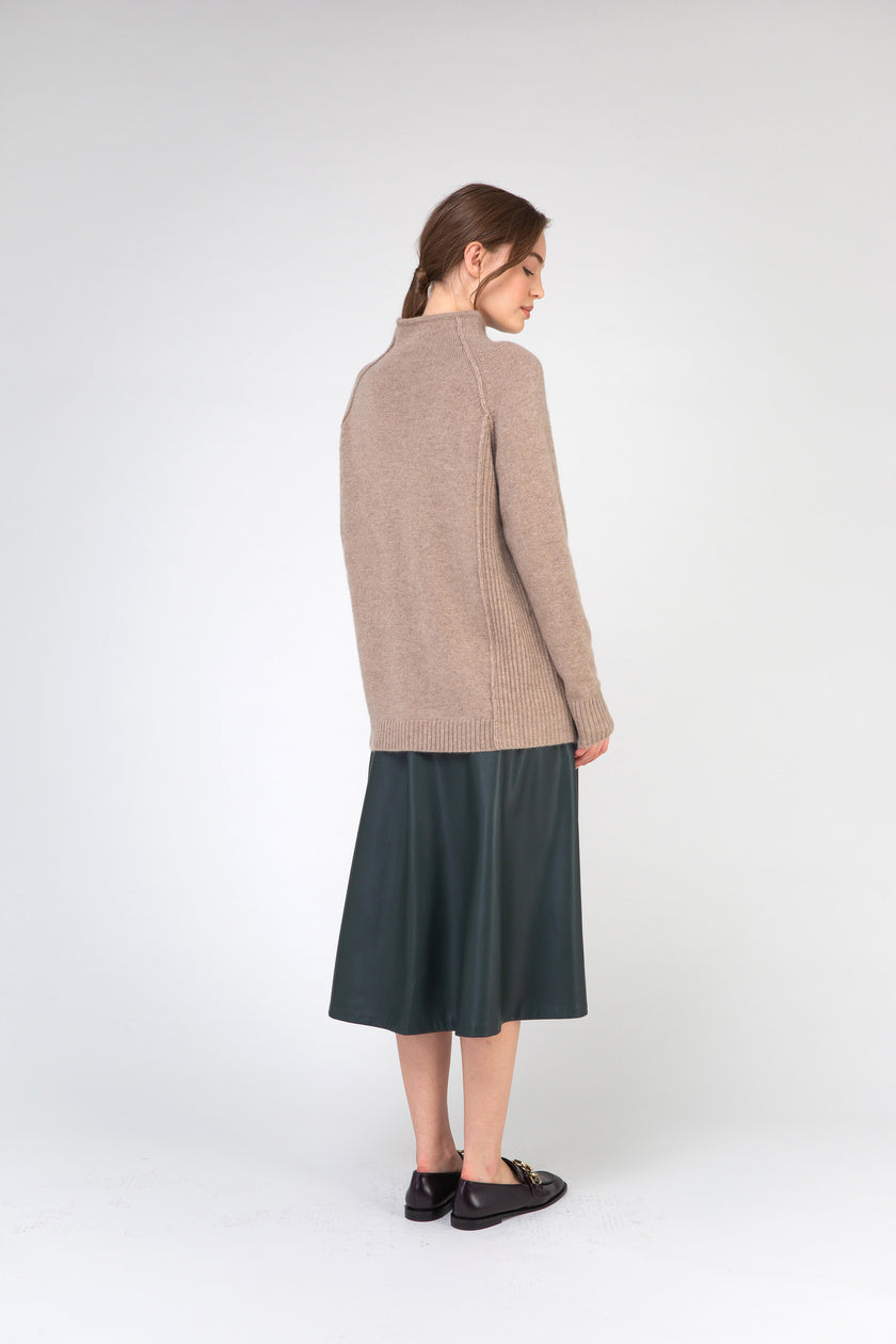 VAN KUKIL FUNNEL NECK SIDE RIB JUMPER