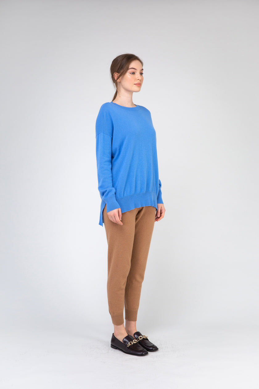 VAN KUKIL ROUND NECK LONGER BACK JUMPER