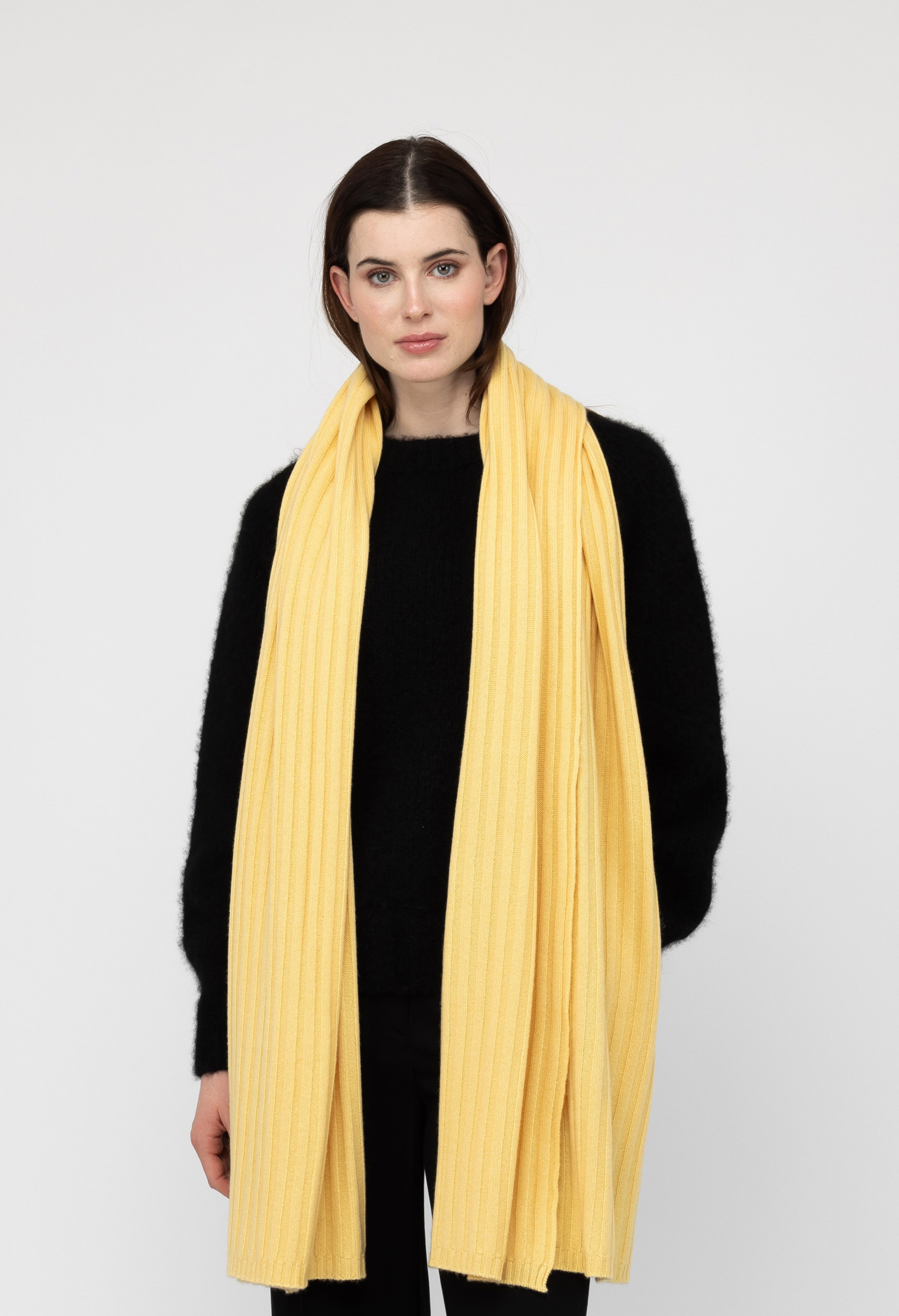 Van Kukil Cashmere Ribbed Scarf