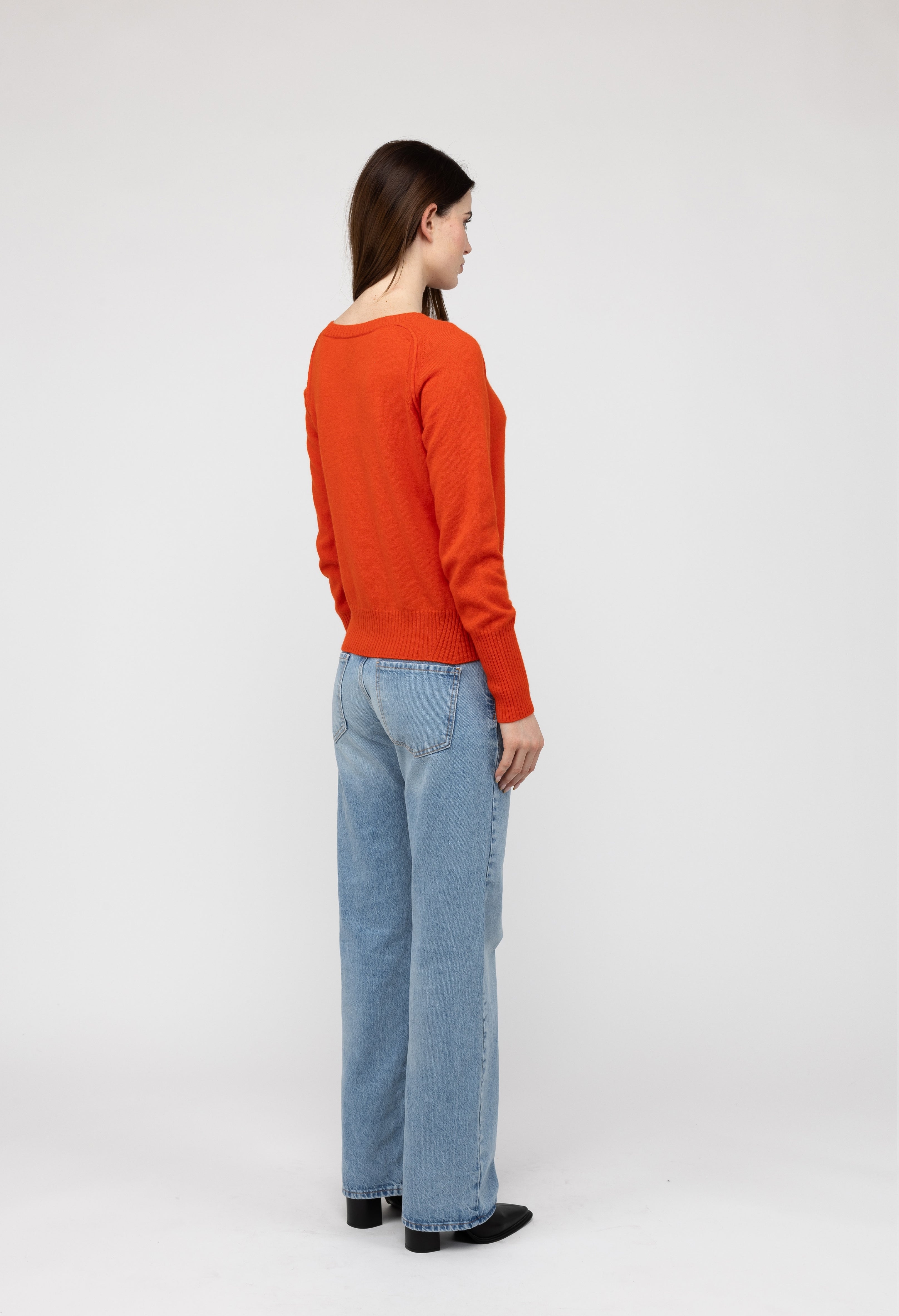 Van Kukil Cashmere Scoop Neck Sweater